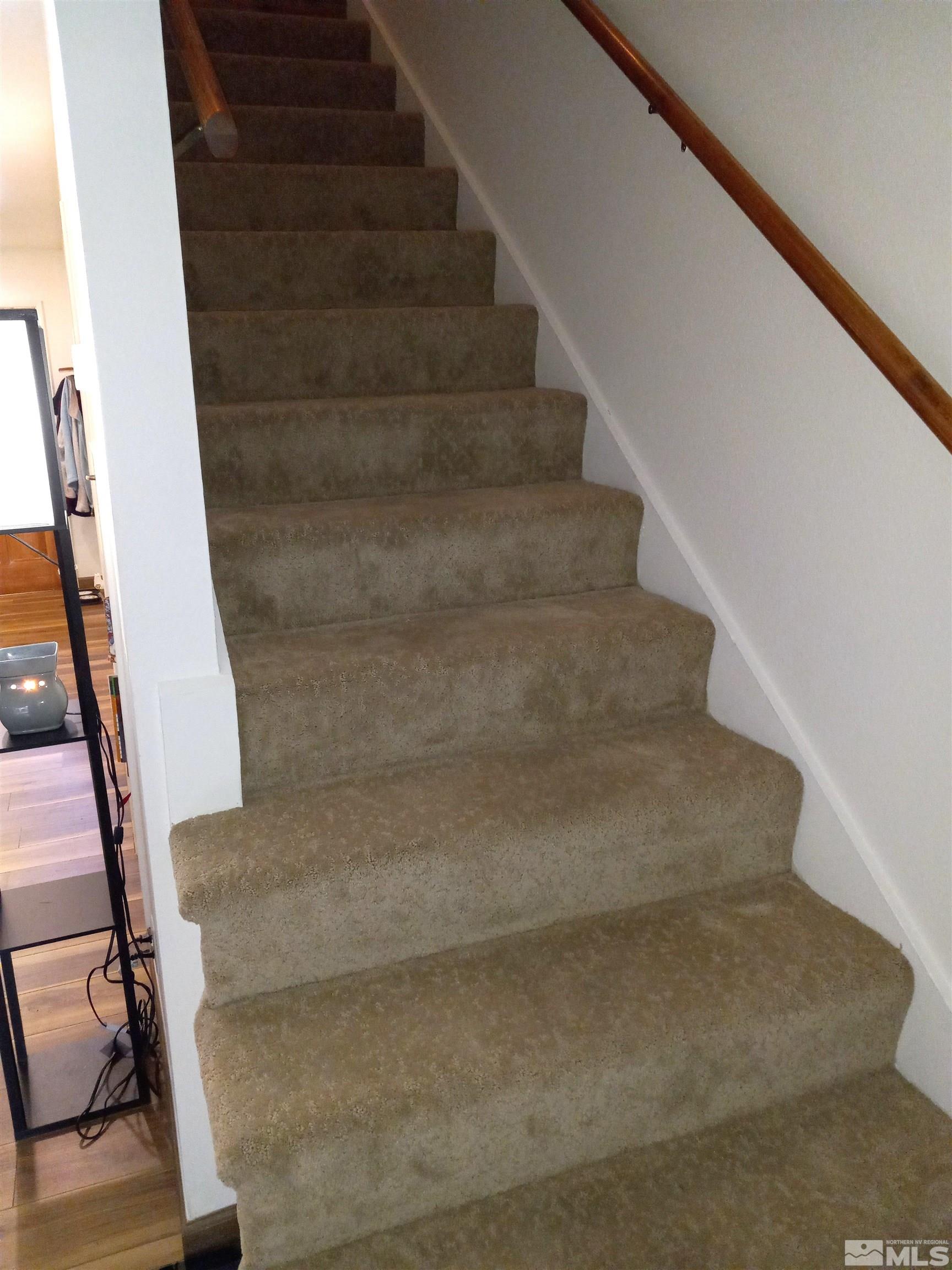 115 Smithridge Park Property Photo 14