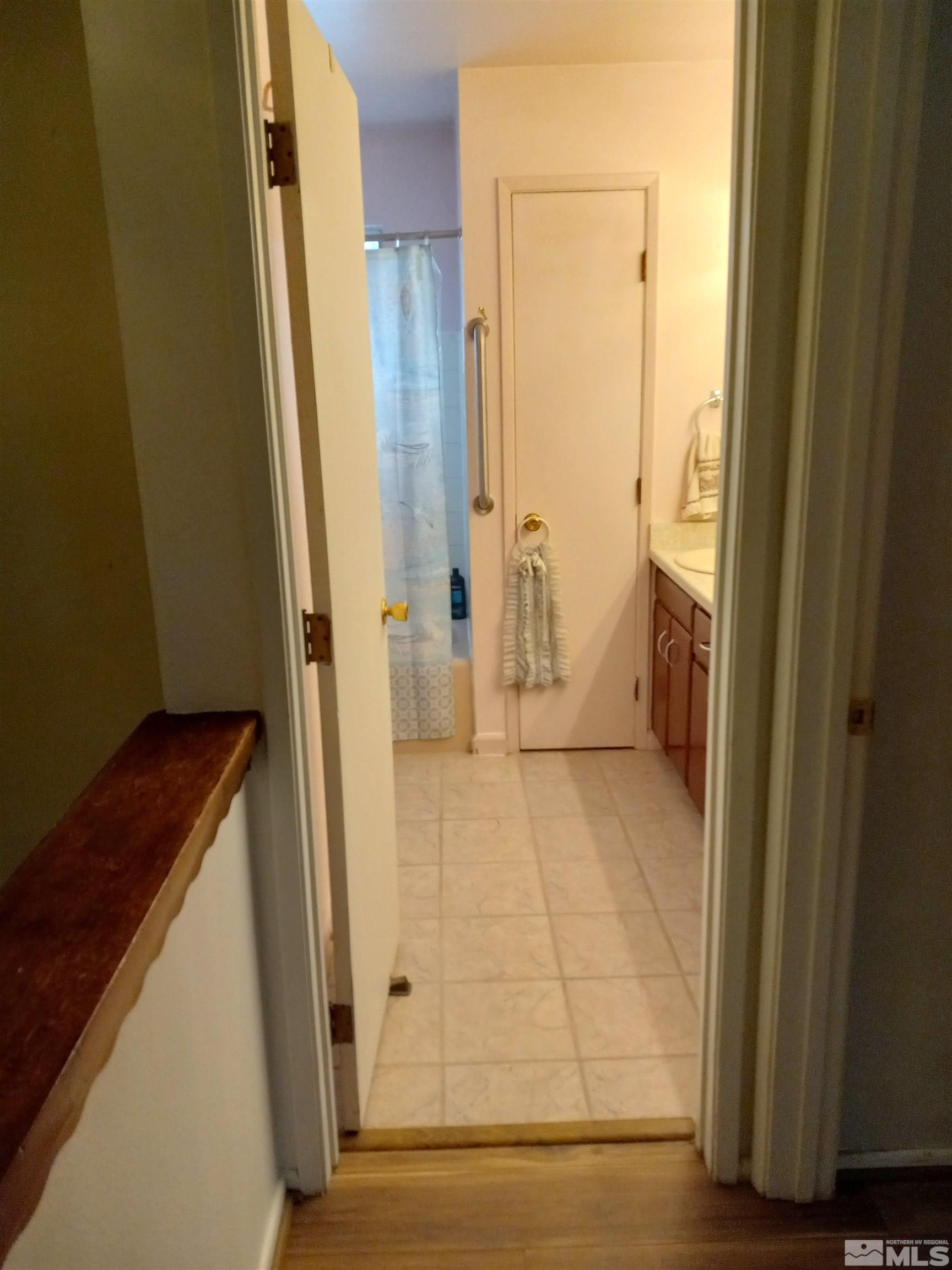115 Smithridge Park Property Photo 16