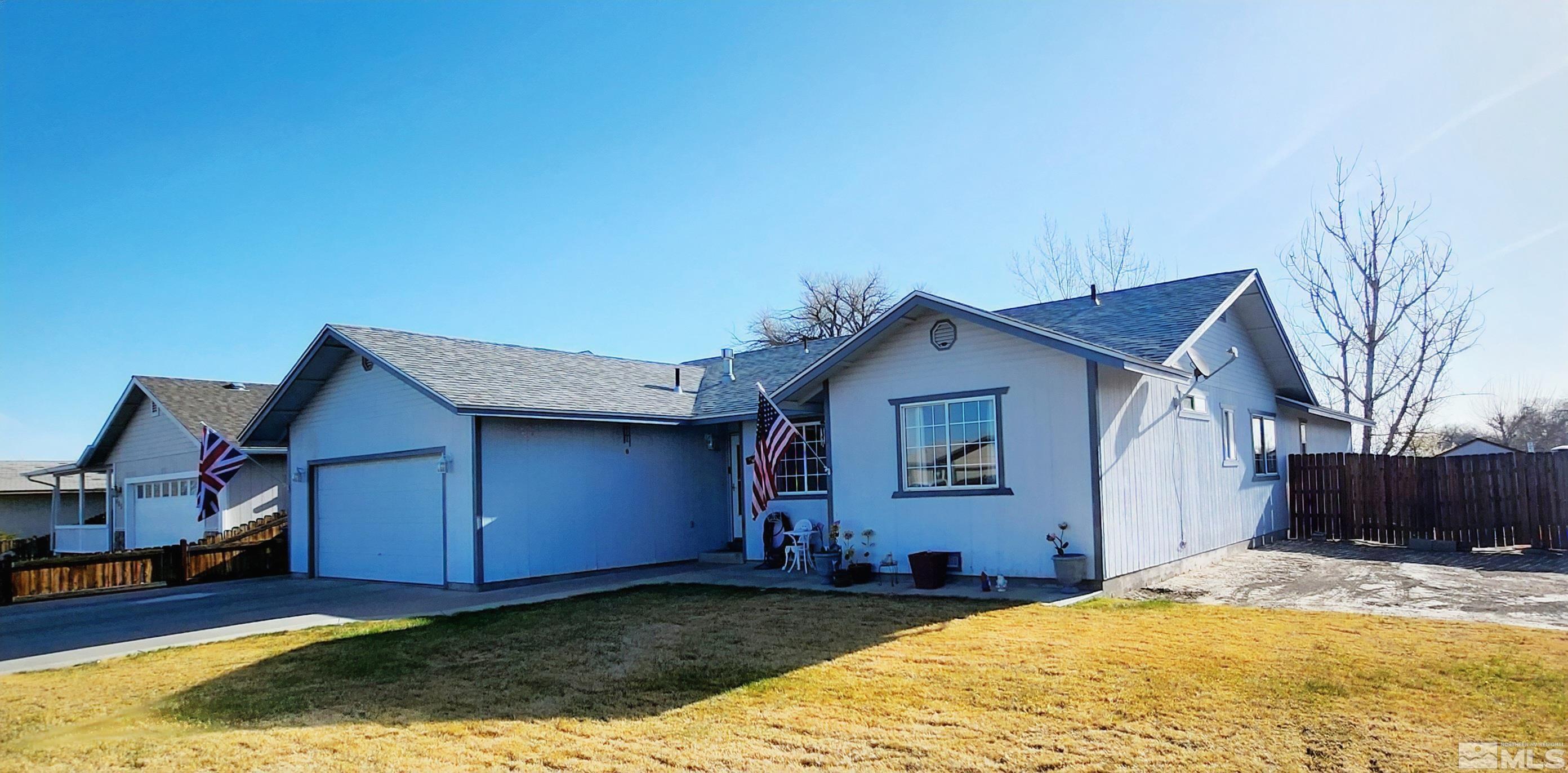 495 Burntwood Street Property Photo 1