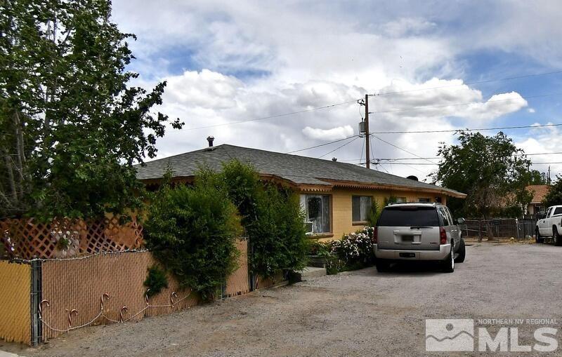 1372 & 1370 E 11th Street Property Photo