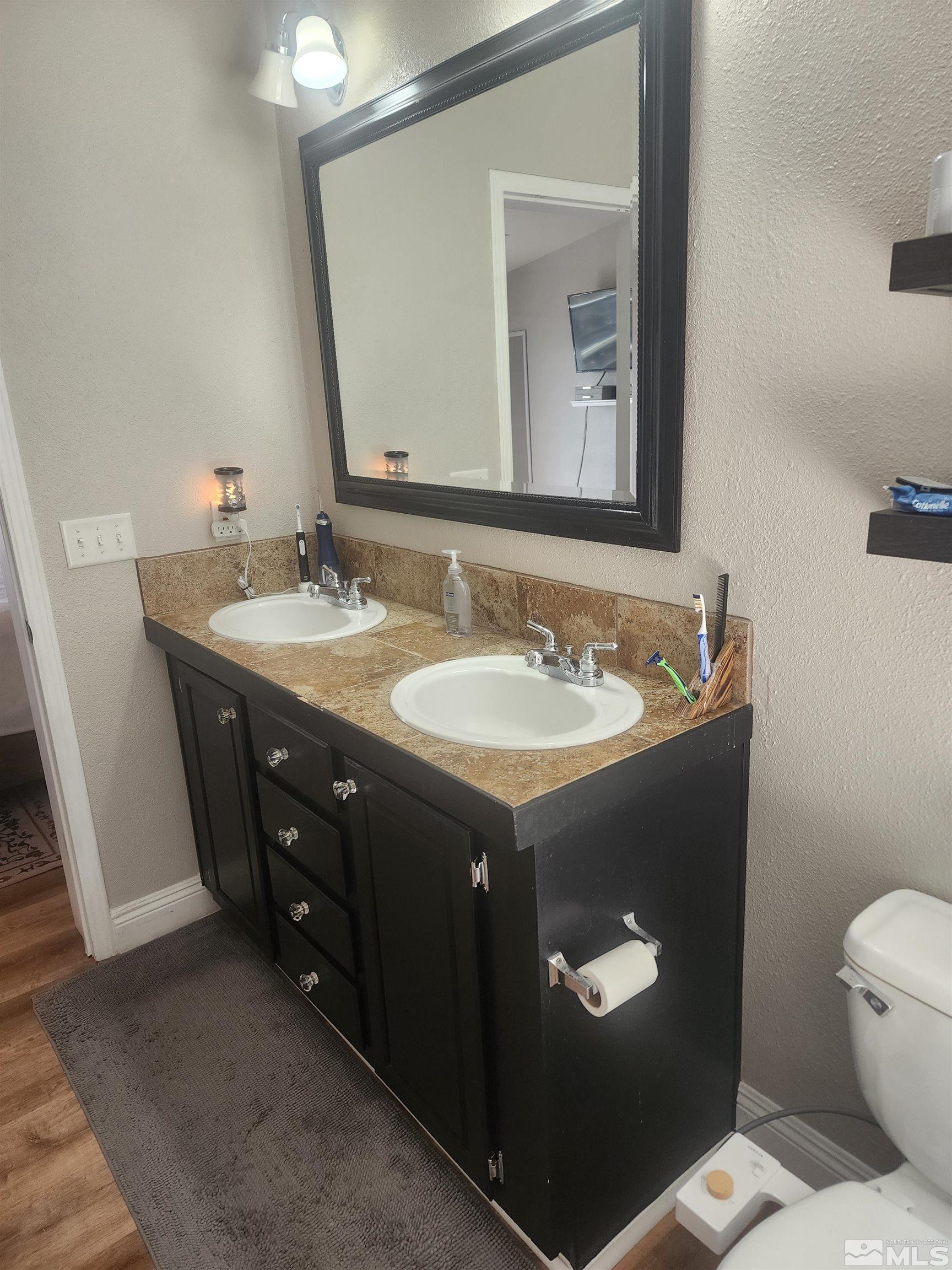 3769 Arden Way Property Photo 14