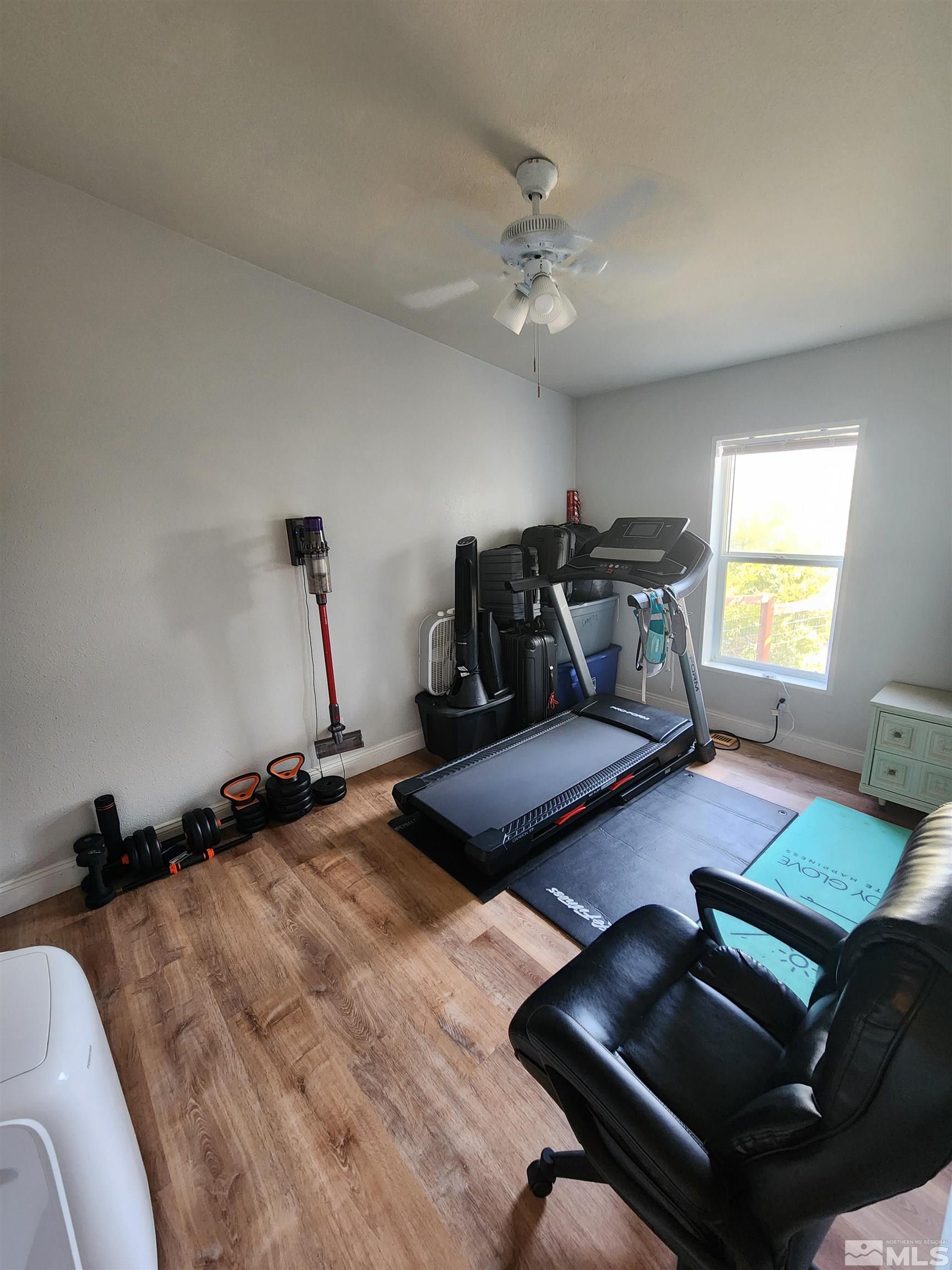 3769 Arden Way Property Photo 20