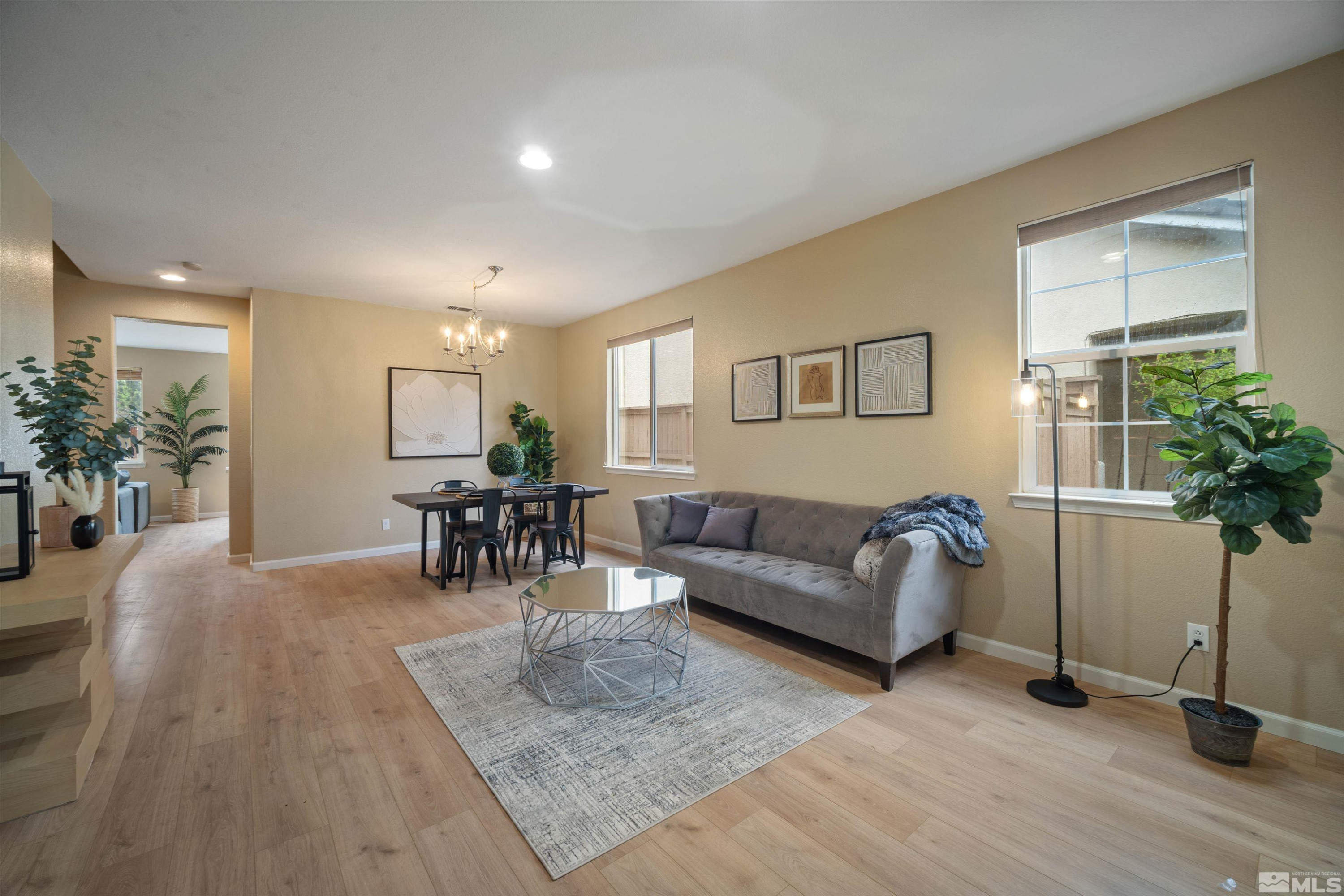 2590 Spring Flower Drive Property Photo 4
