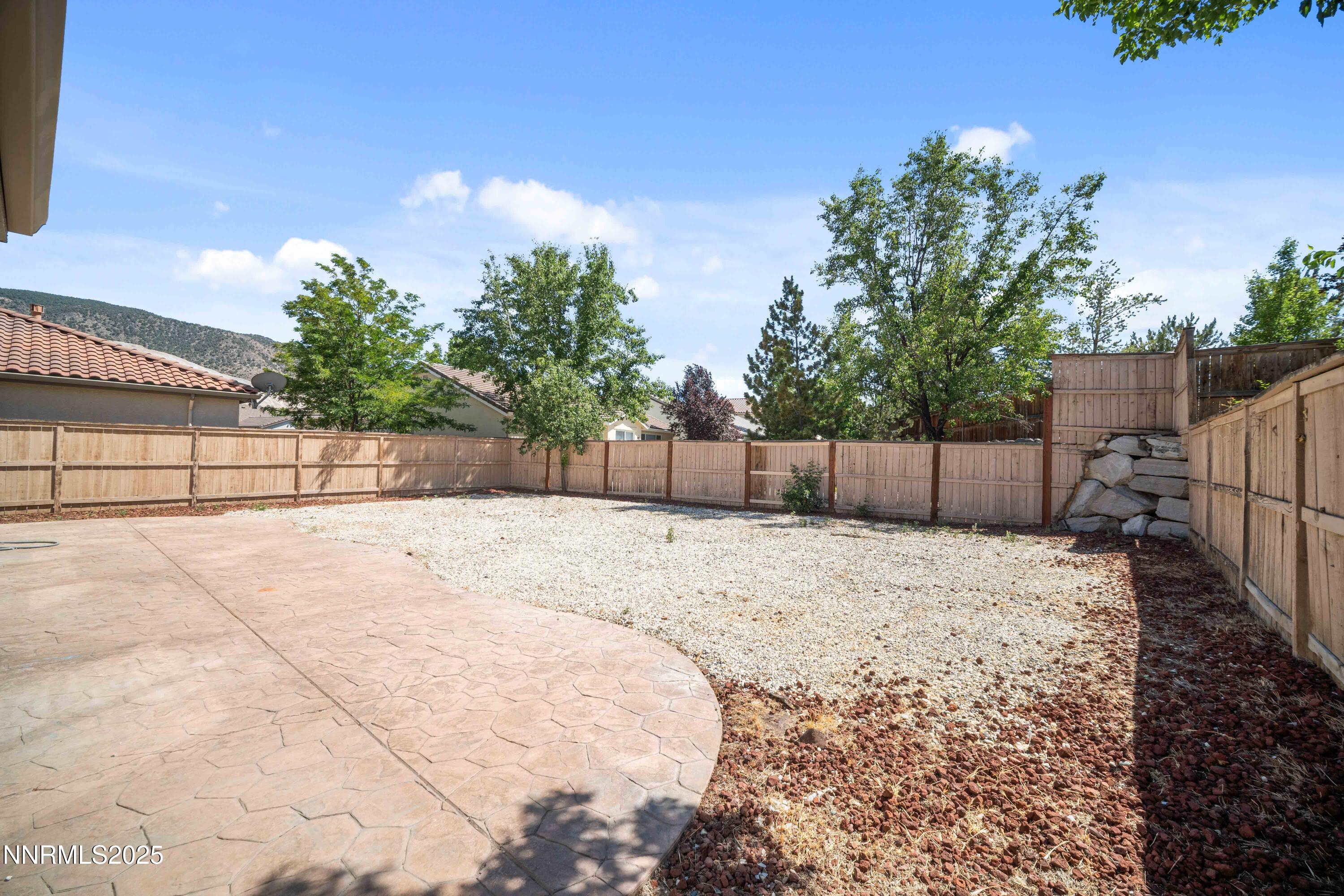 2590 Spring Flower Drive Property Photo 34