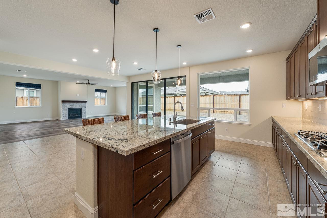 1023 Carico Valley Place Property Photo 2