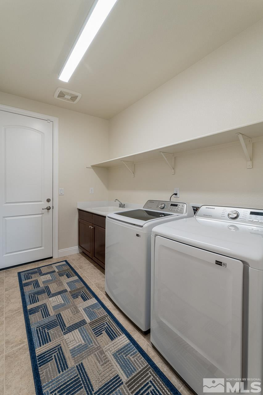 1023 Carico Valley Place Property Photo 9