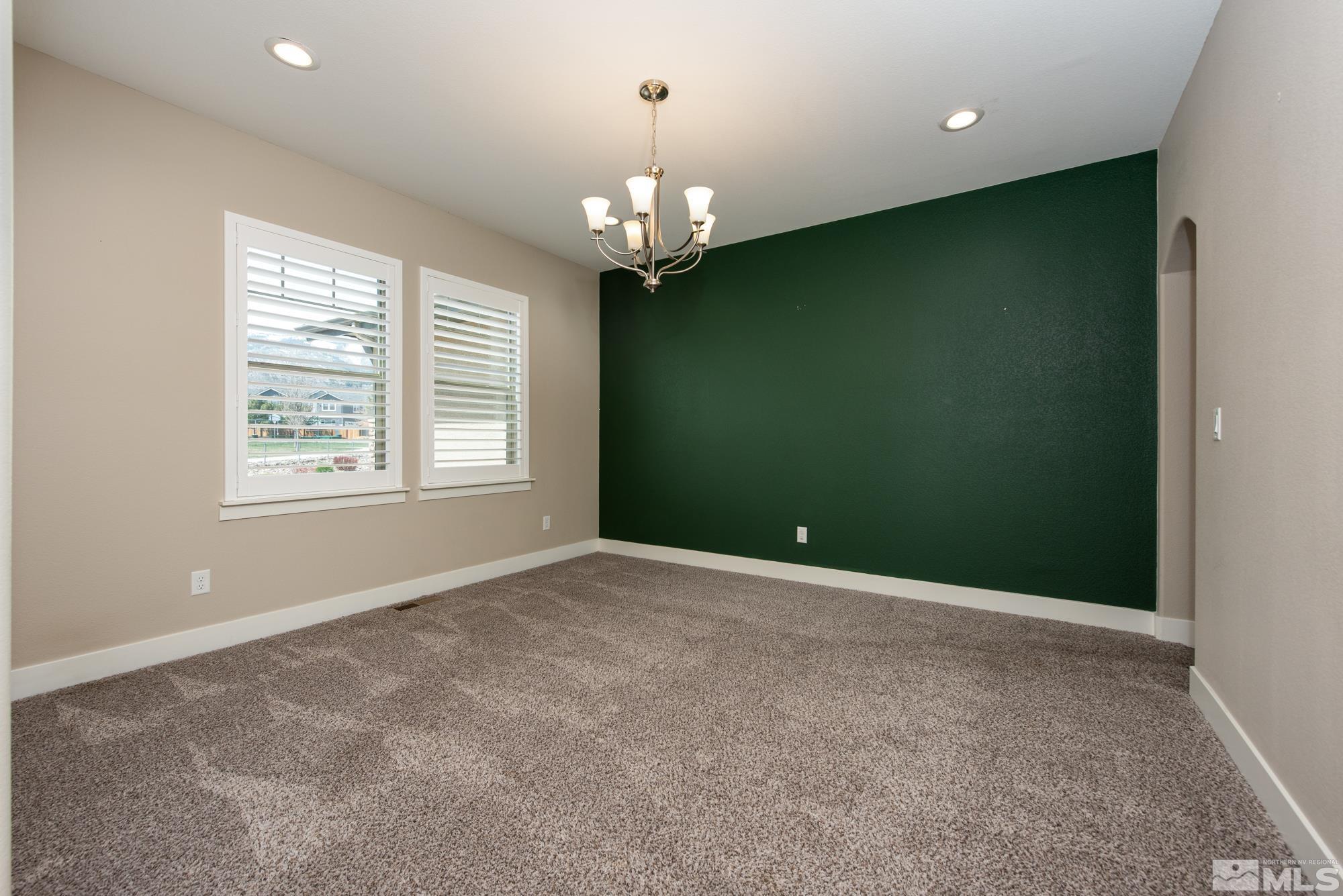 1112 Drysdale Ct Property Photo 7