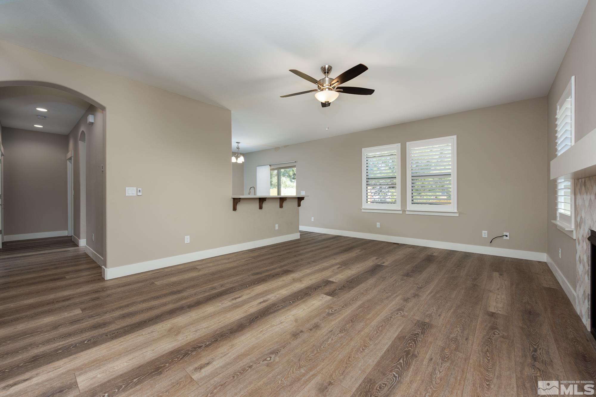 1112 Drysdale Ct Property Photo 10