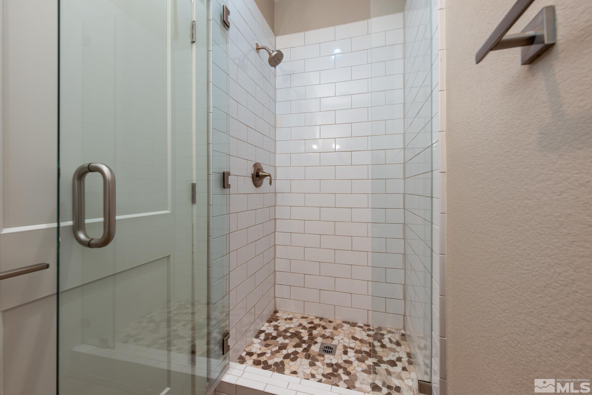 1112 Drysdale Ct Property Photo 25