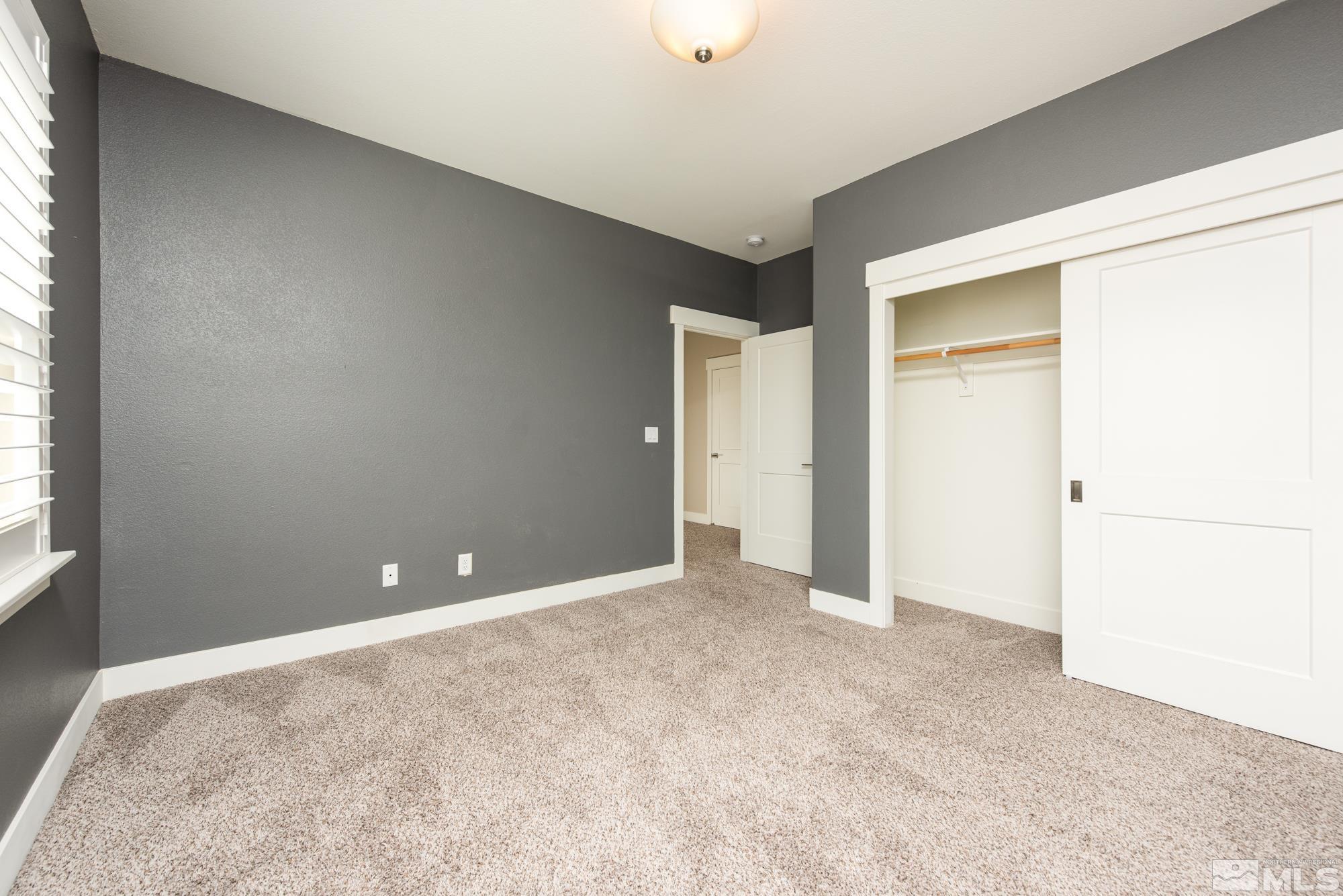 1112 Drysdale Ct Property Photo 27