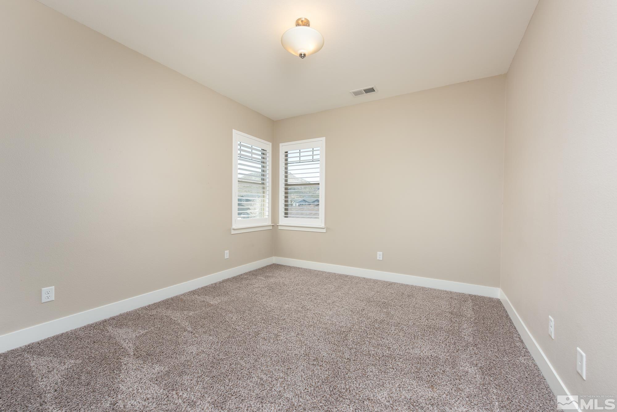 1112 Drysdale Ct Property Photo 29