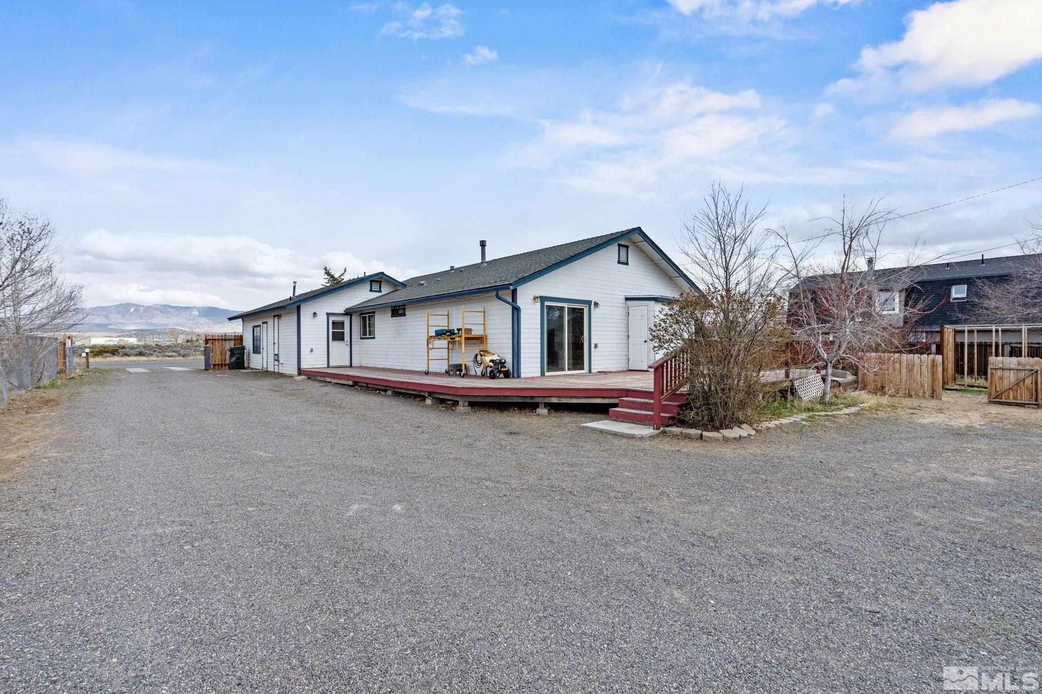 846 Long Valley Rd Property Photo 3