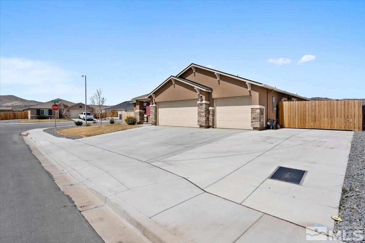 601 Allerton Way Property Photo 33