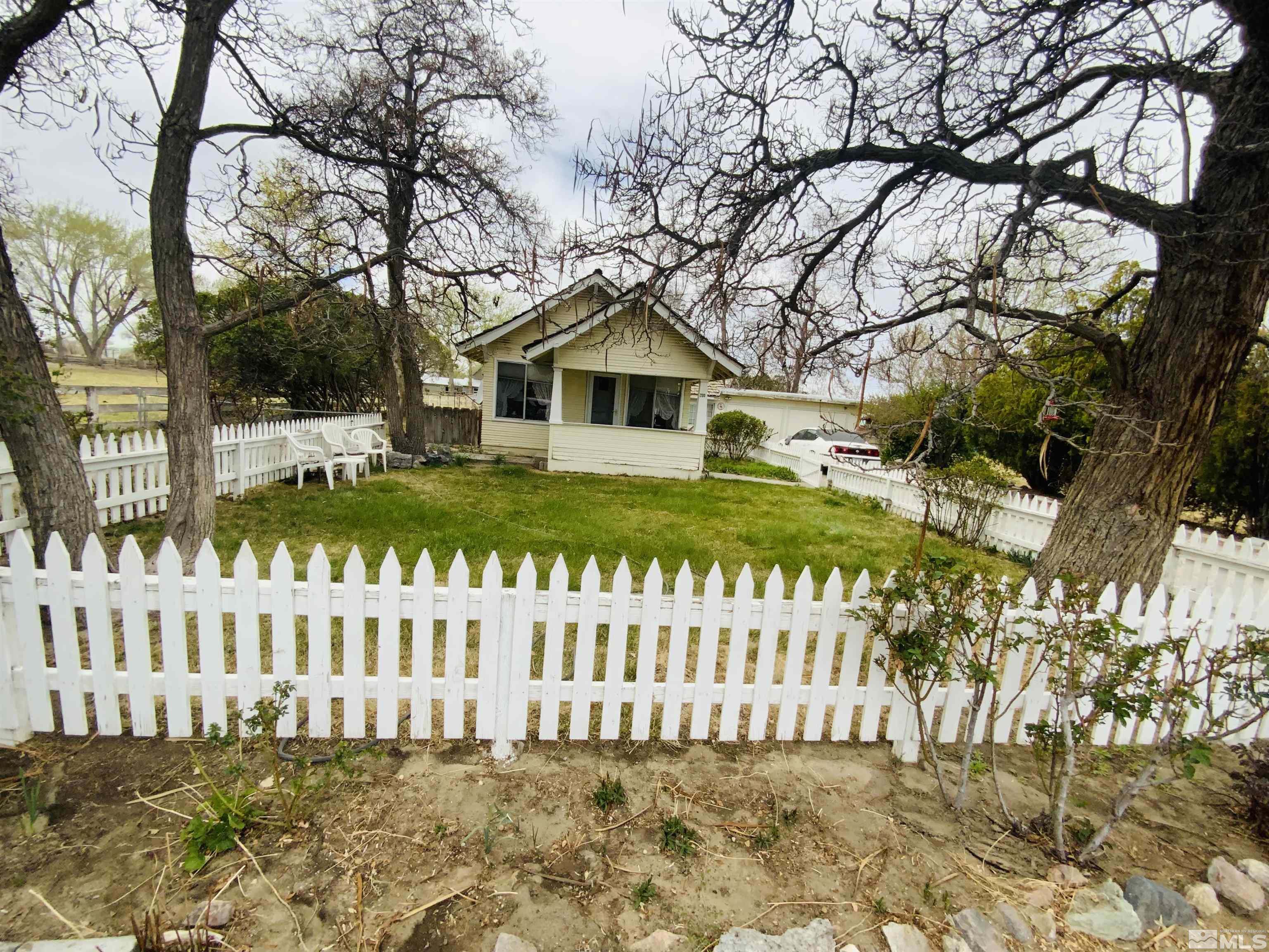 200 Mclean Road Property Photo