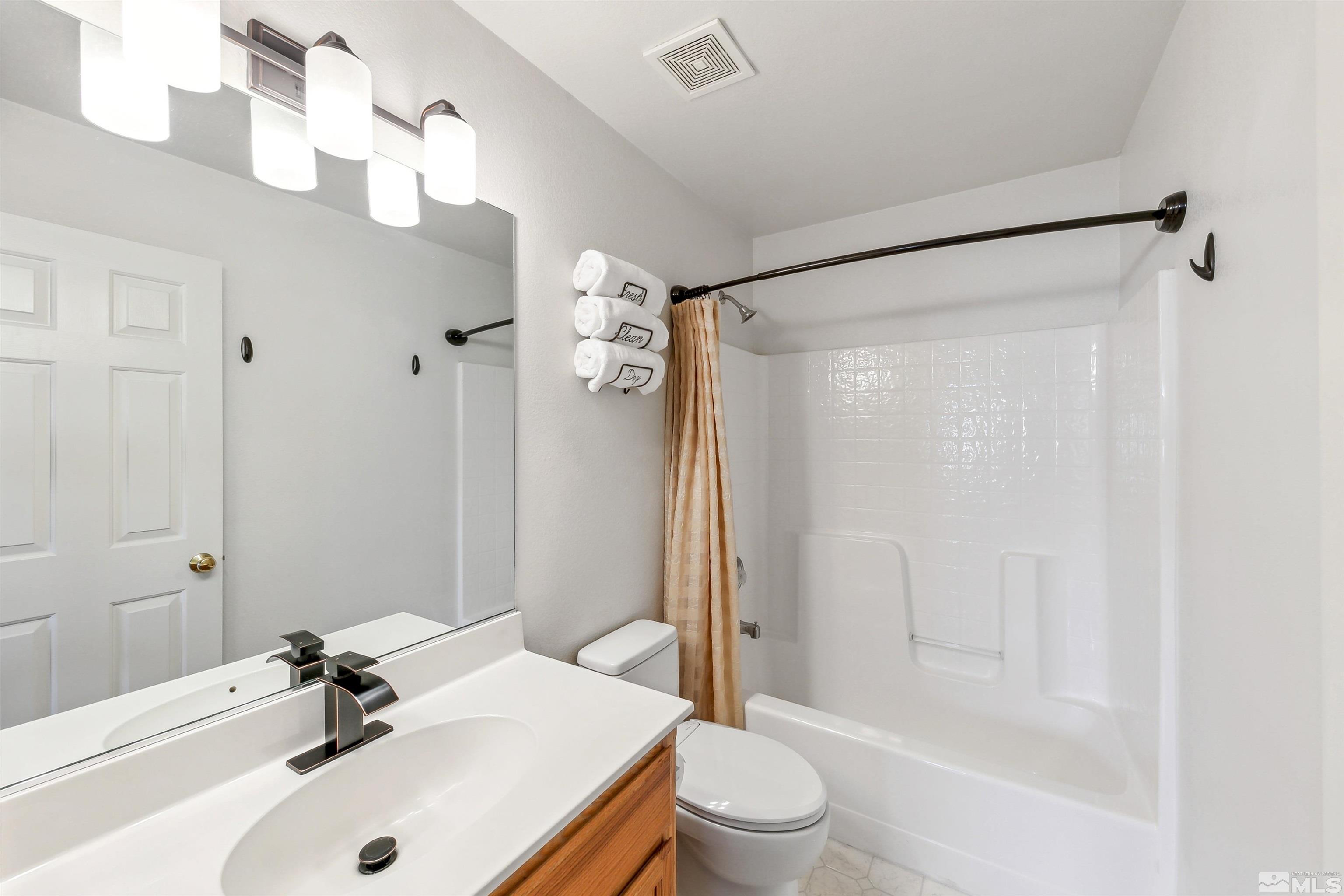 2751 Oak Ridge Dr Property Photo 14