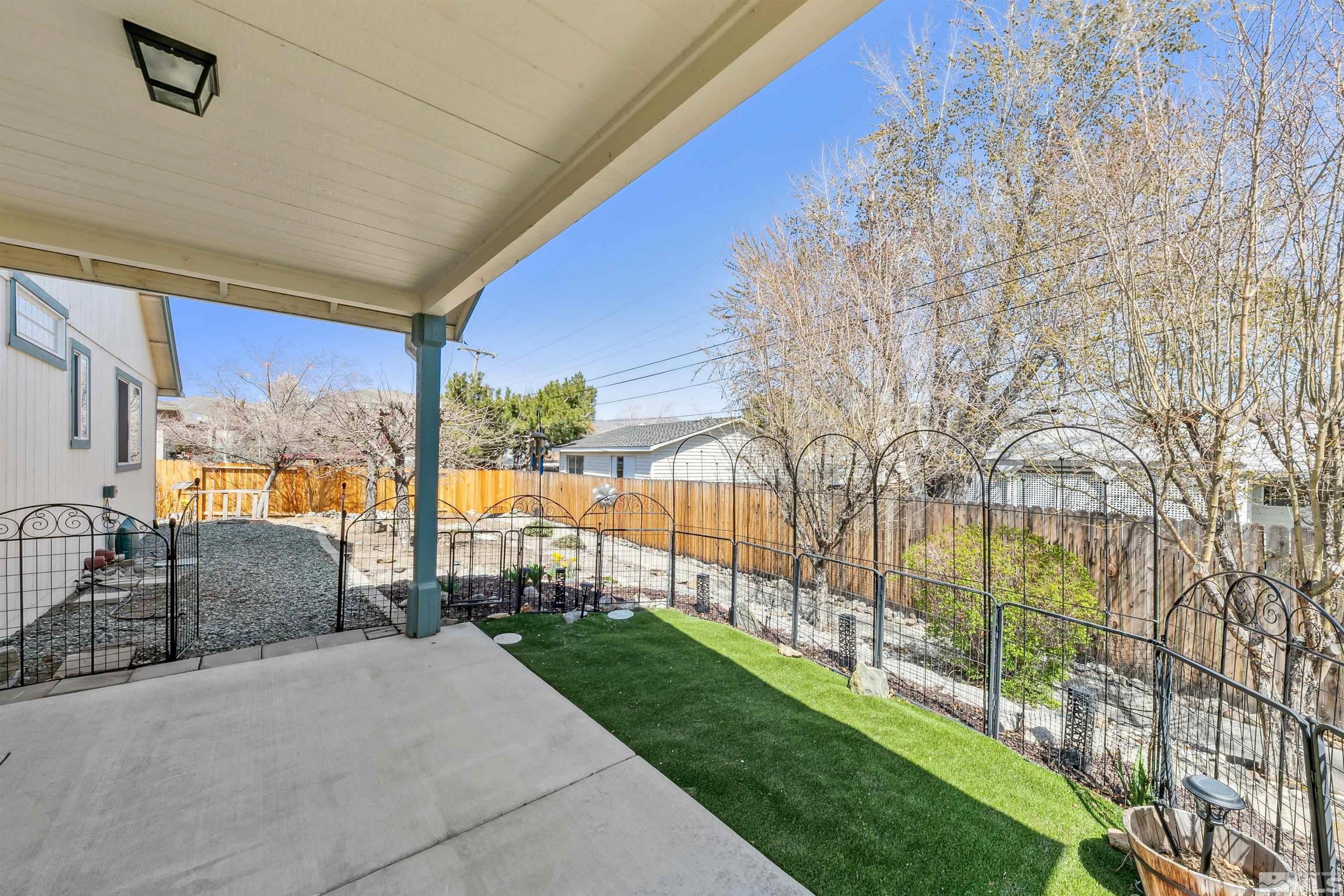 2751 Oak Ridge Dr Property Photo 17