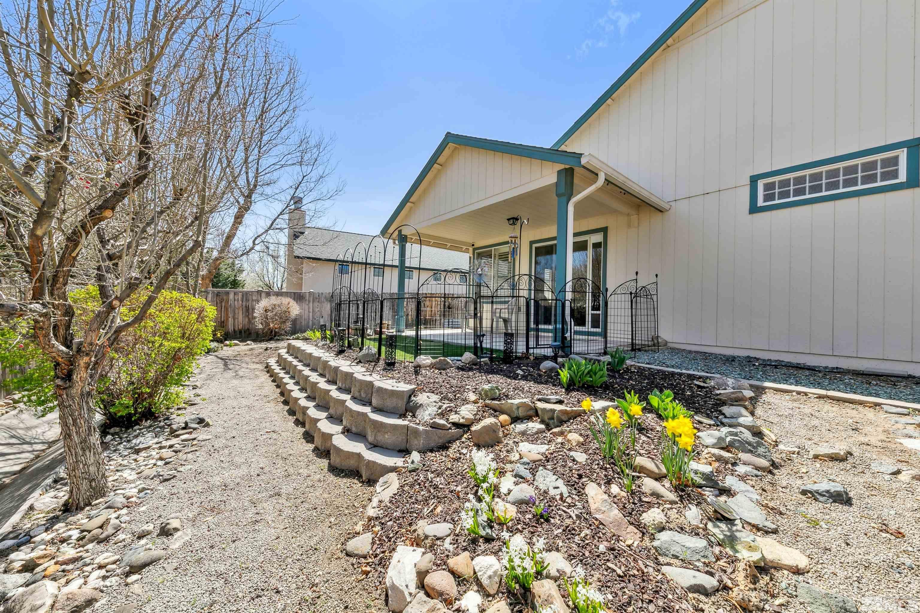 2751 Oak Ridge Dr Property Photo 18