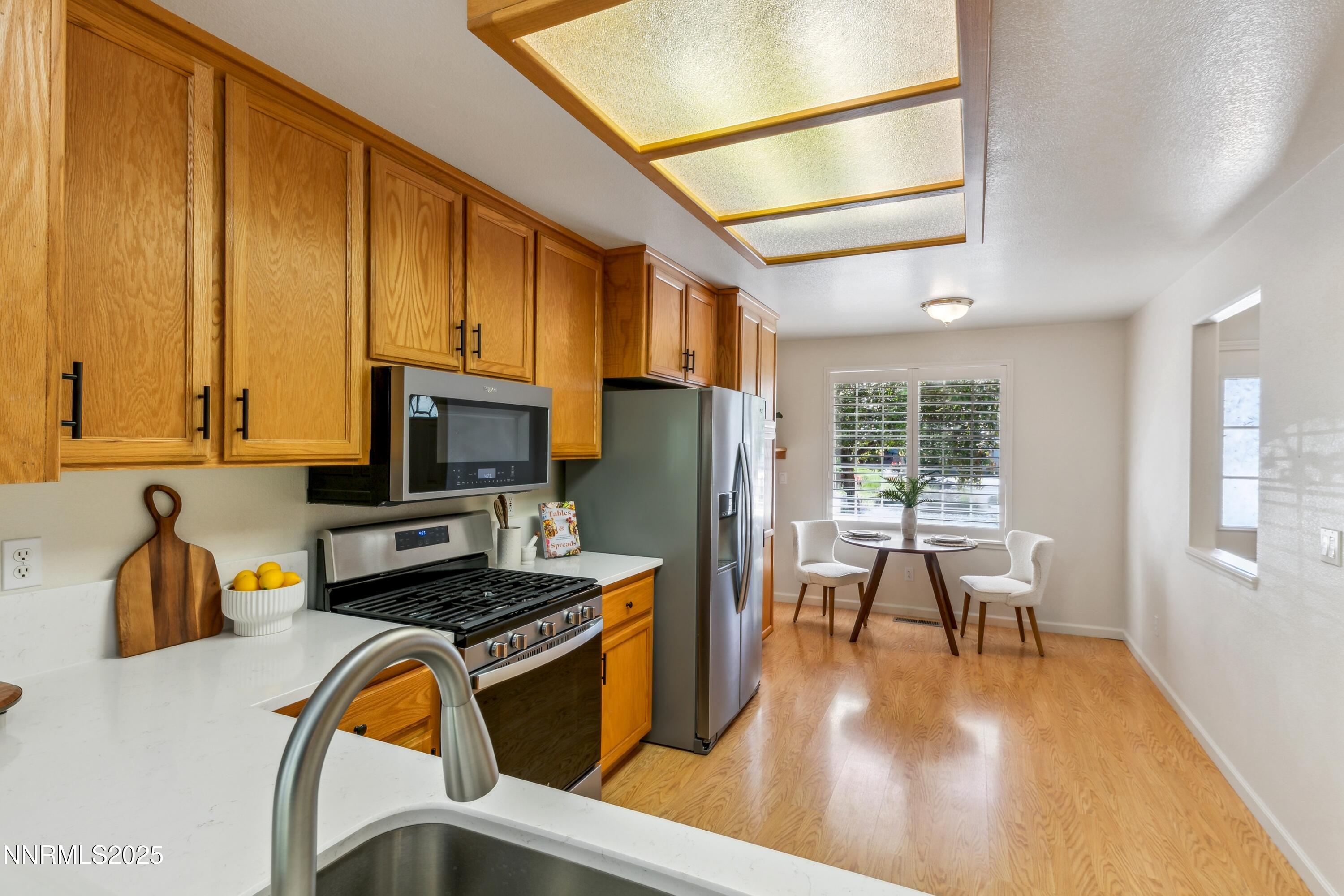 2751 Oak Ridge Drive Property Photo 8