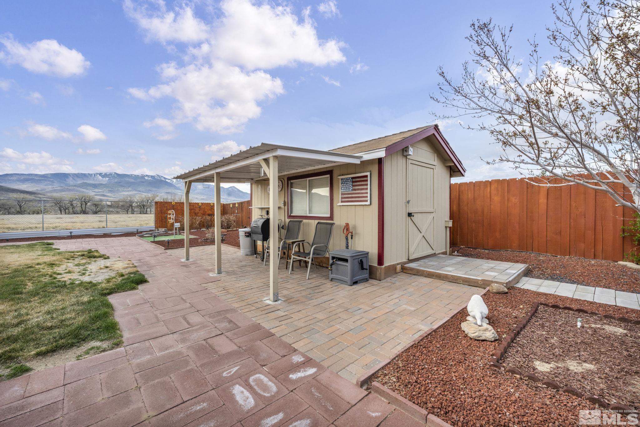 1527 Sequoia St. Property Photo 31