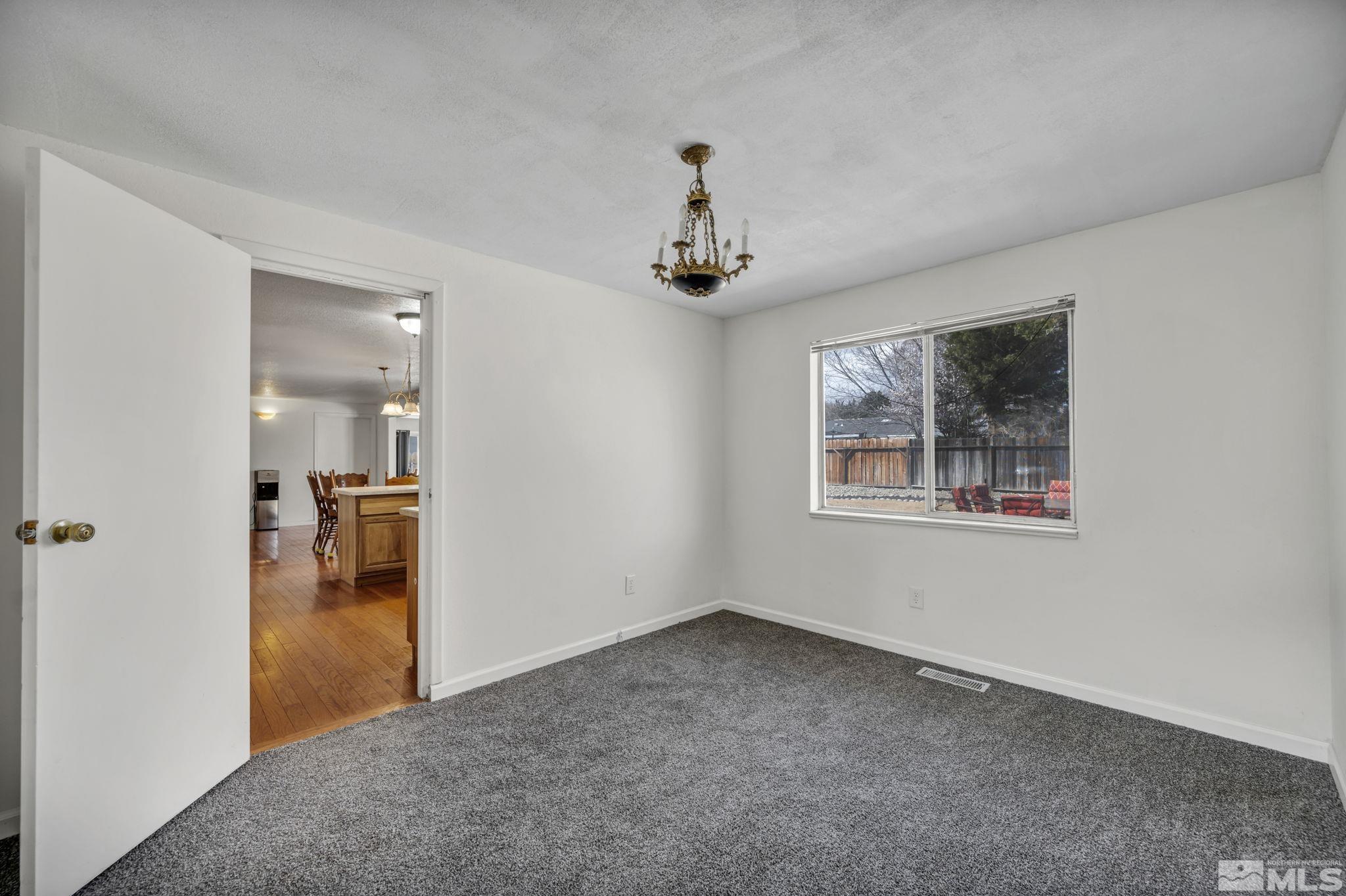 1504 E Telegraph Street Property Photo 5
