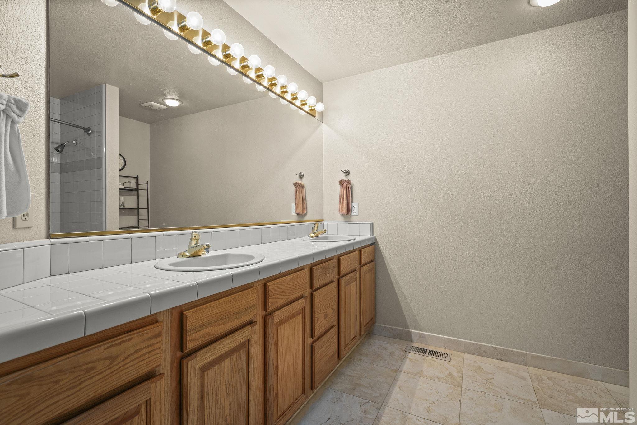 480 Duck Hill Rd Property Photo 24