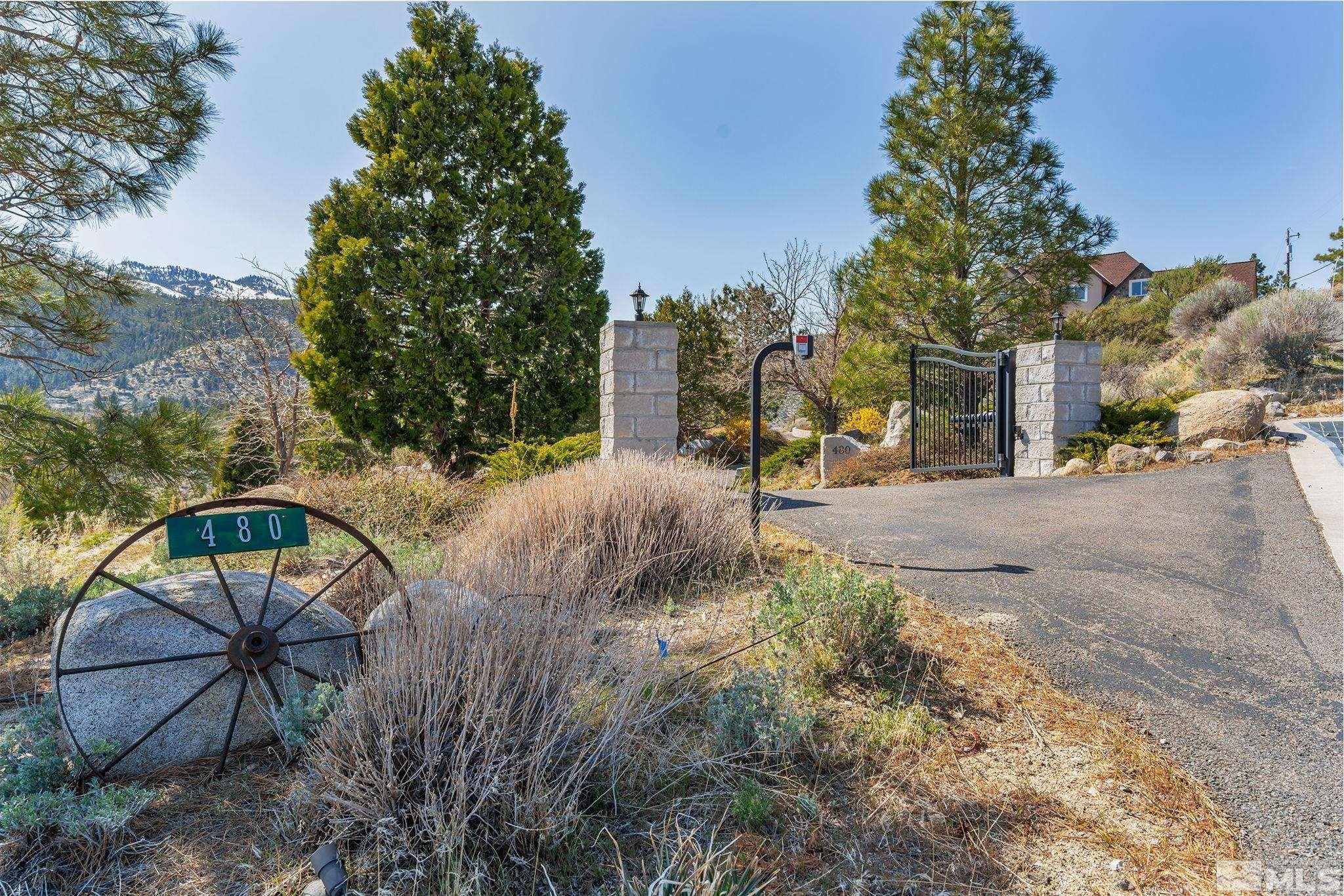 480 Duck Hill Road Property Photo 4