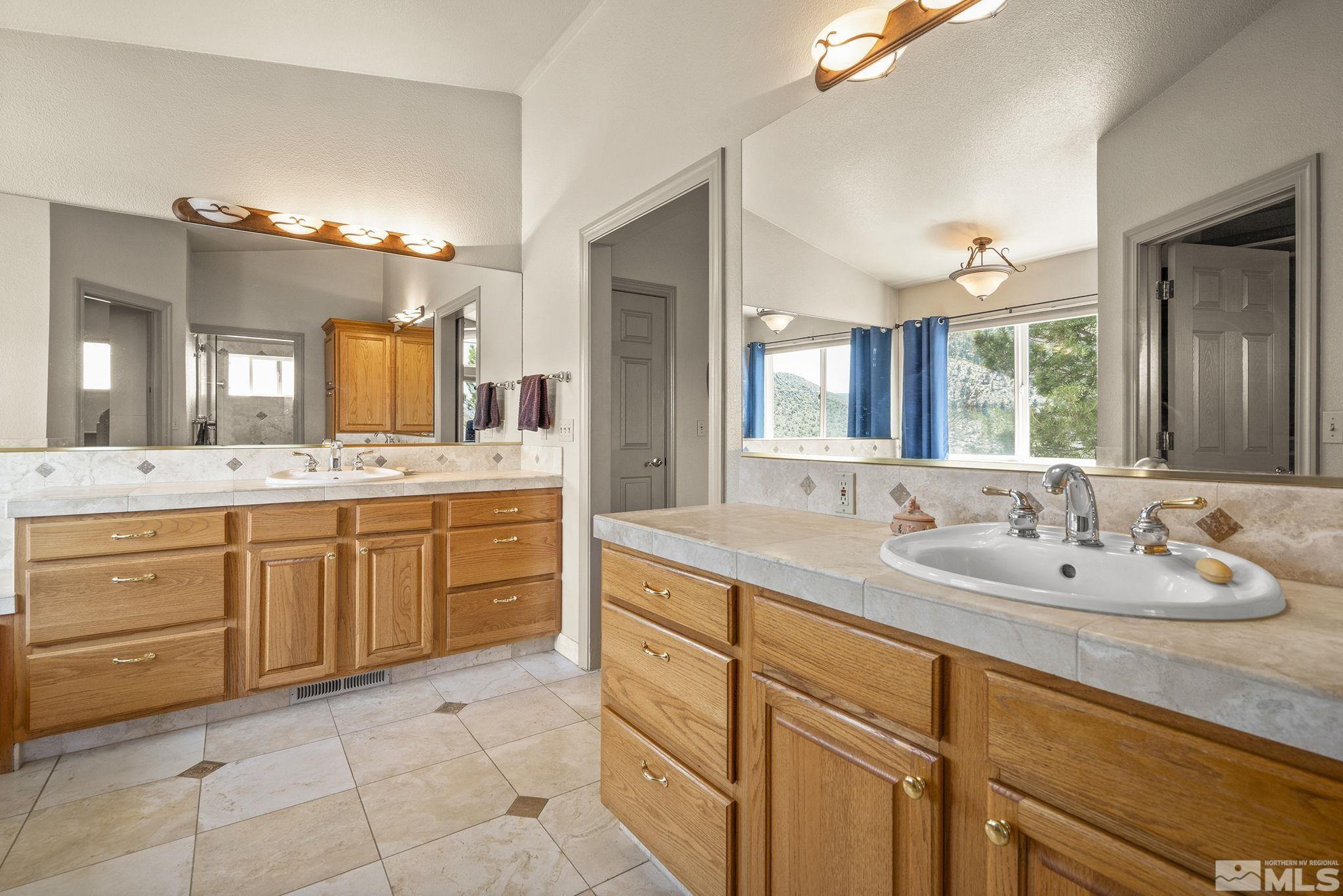 480 Duck Hill Road Property Photo 20