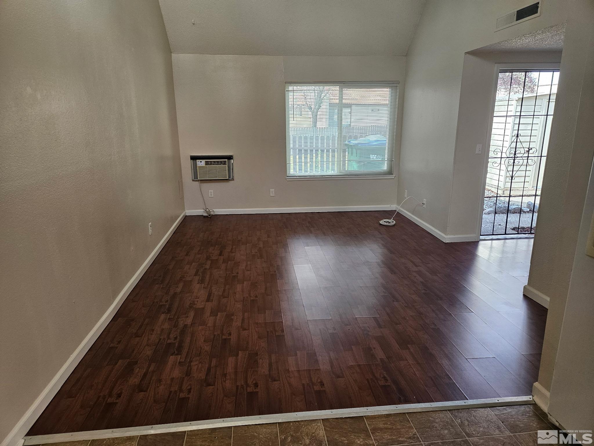 1024 Baywood Drive D Property Photo 3