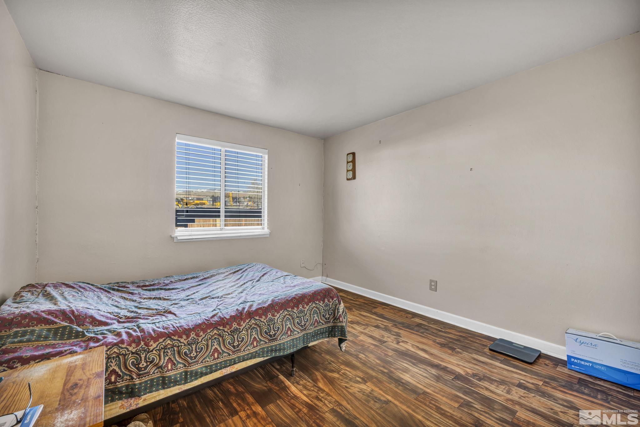 2555 Clear Acre Ln Property Photo 8