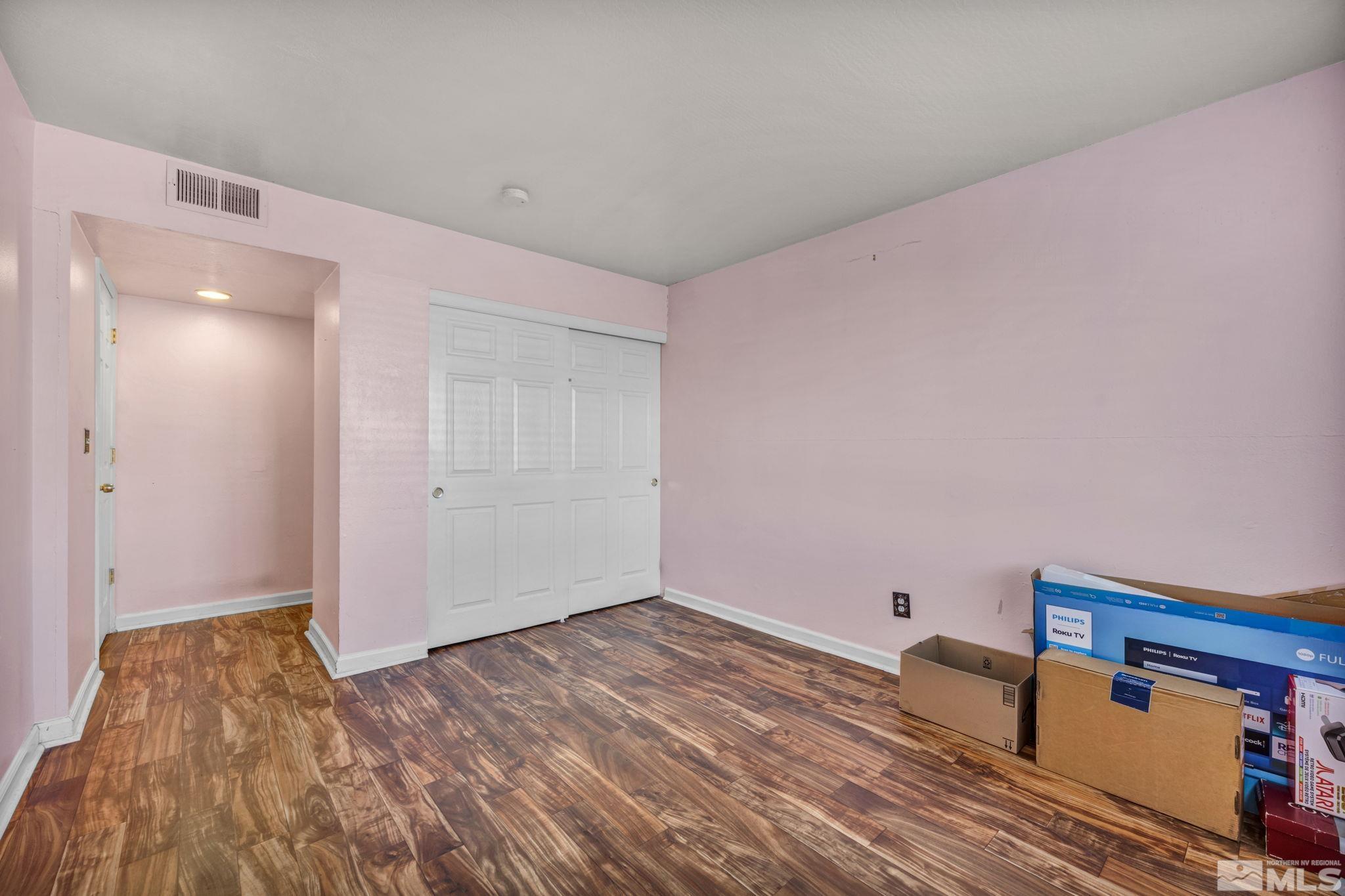 2555 Clear Acre Ln Property Photo 13