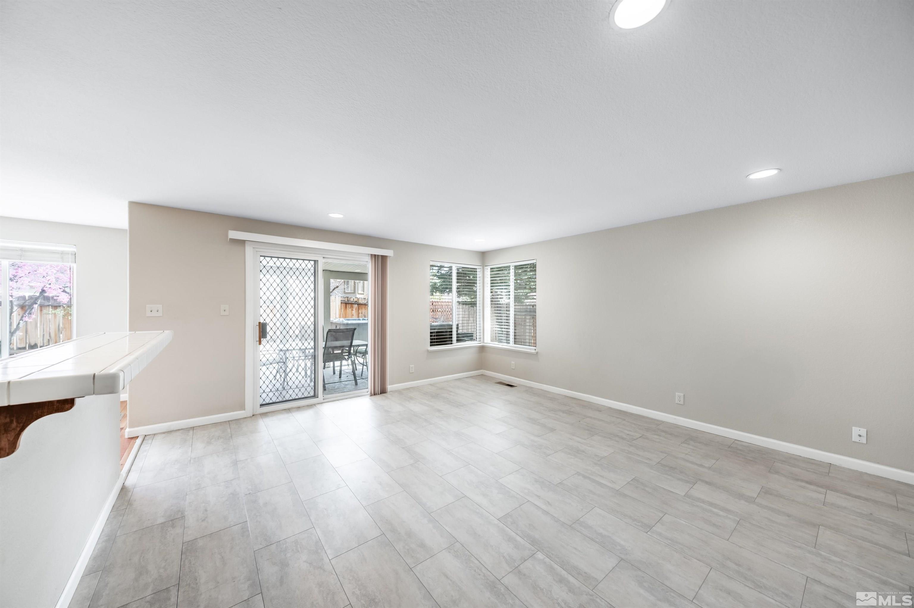 2936 Fox Trail Dr Property Photo 20