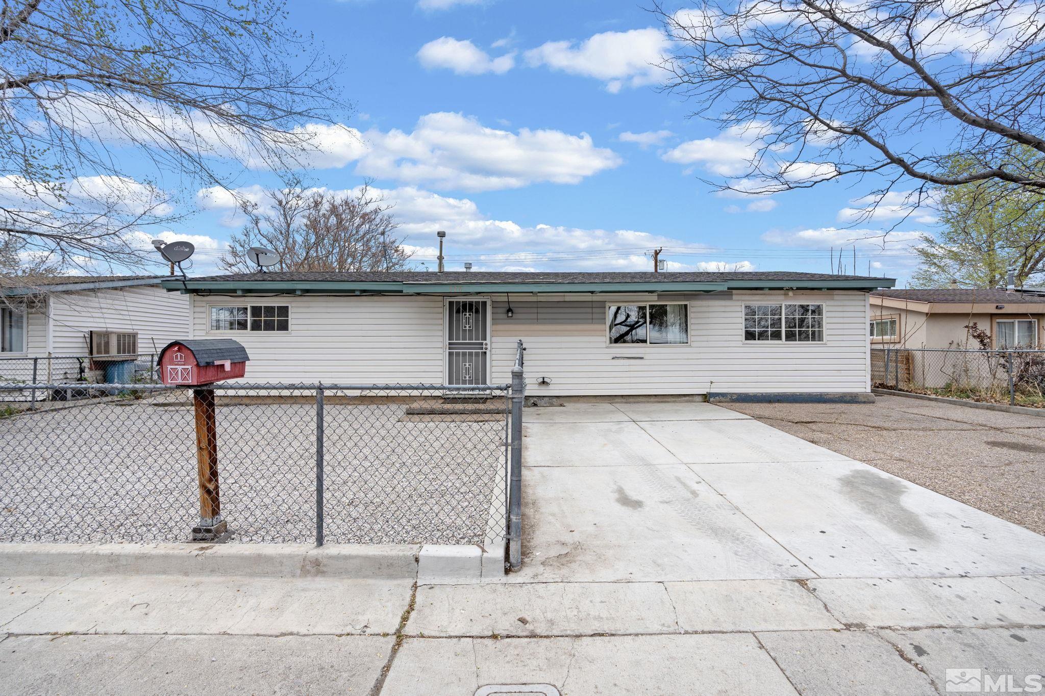 320 M St Property Photo