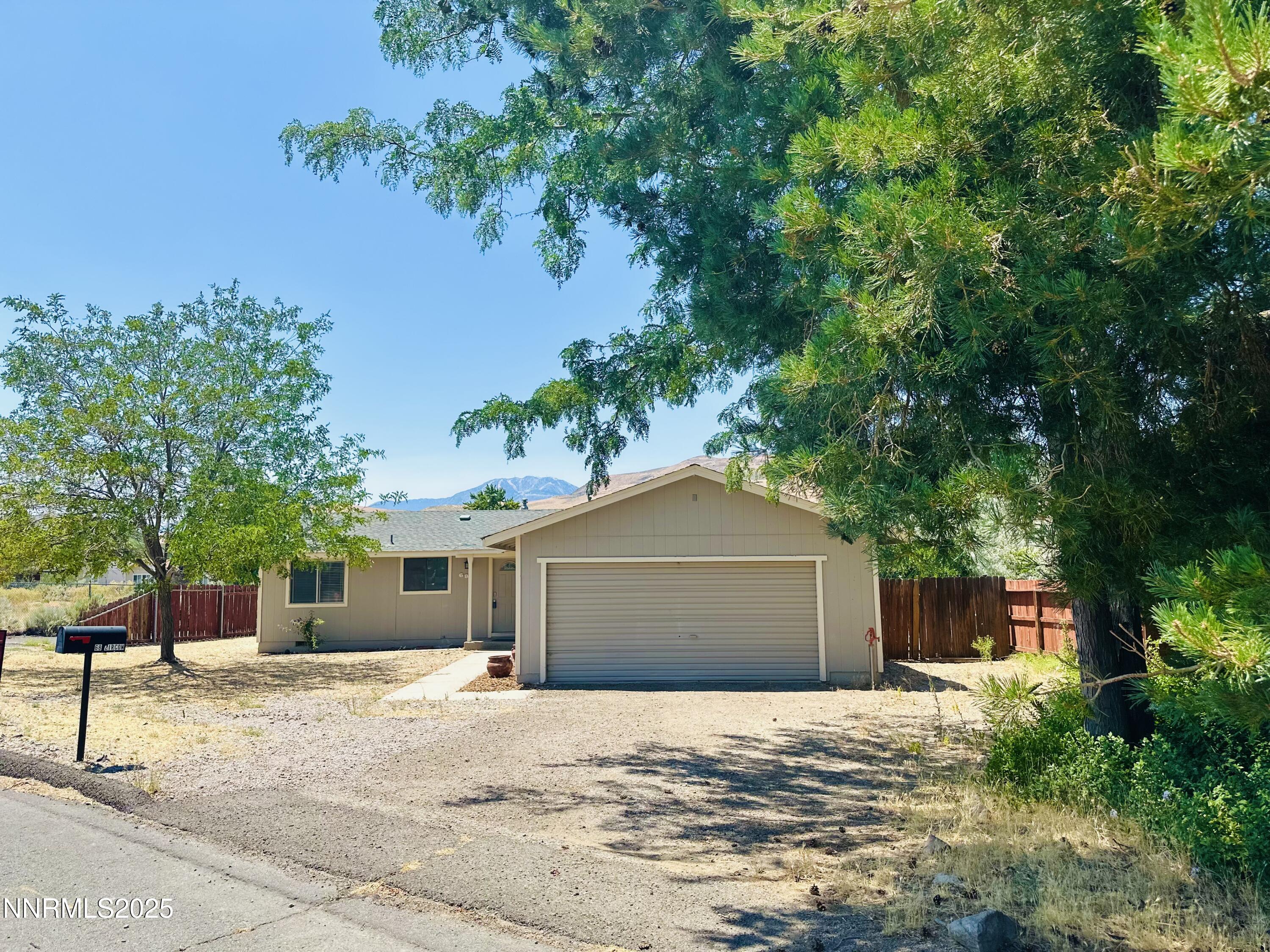 68 Zircon Drive Property Photo 1