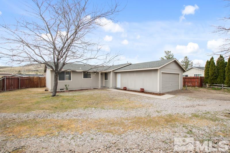 68 Zircon Drive Property Photo 2