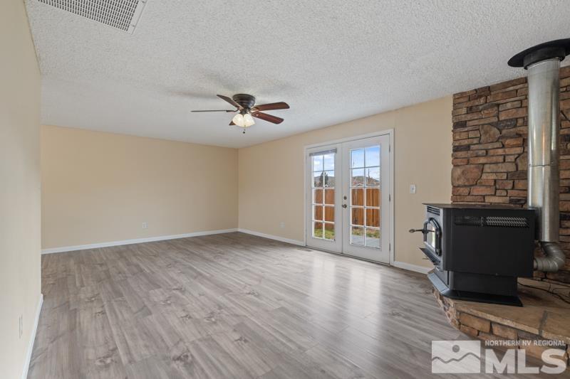 68 Zircon Drive Property Photo 3
