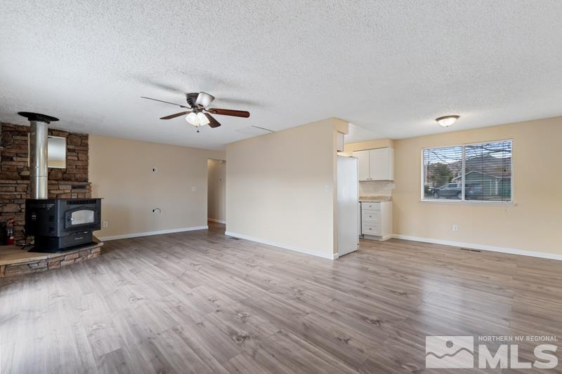 68 Zircon Drive Property Photo 5