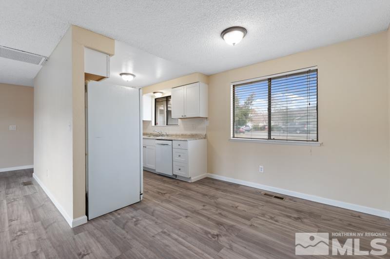 68 Zircon Drive Property Photo 9