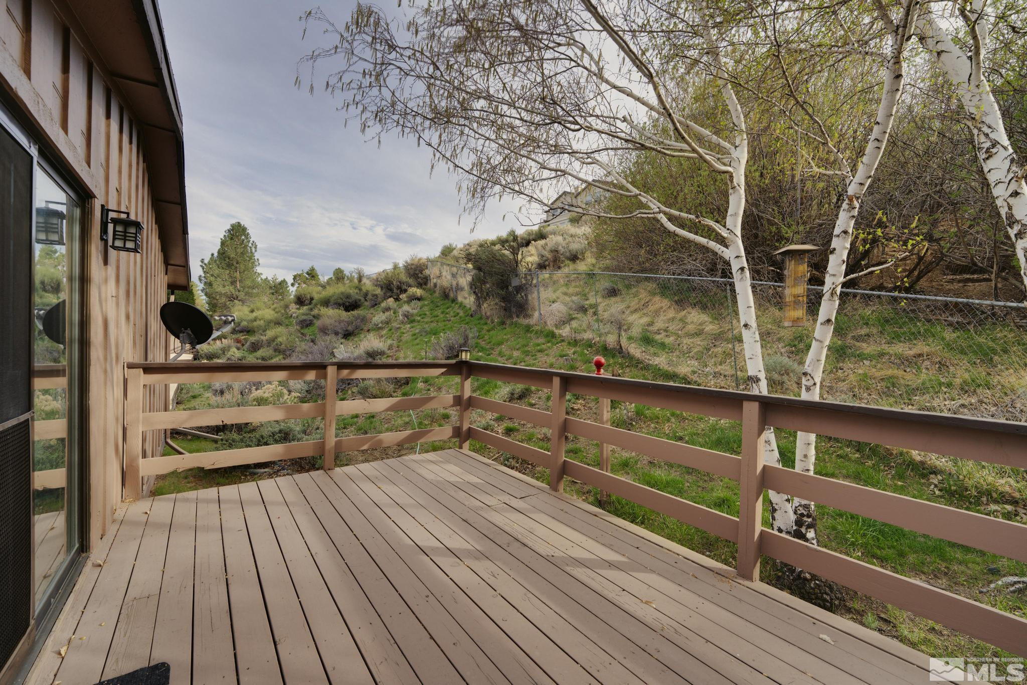 181 Lake Glen Drive Property Photo 28