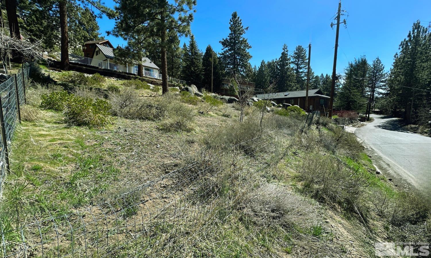 621 Lakeview Drive Property Photo