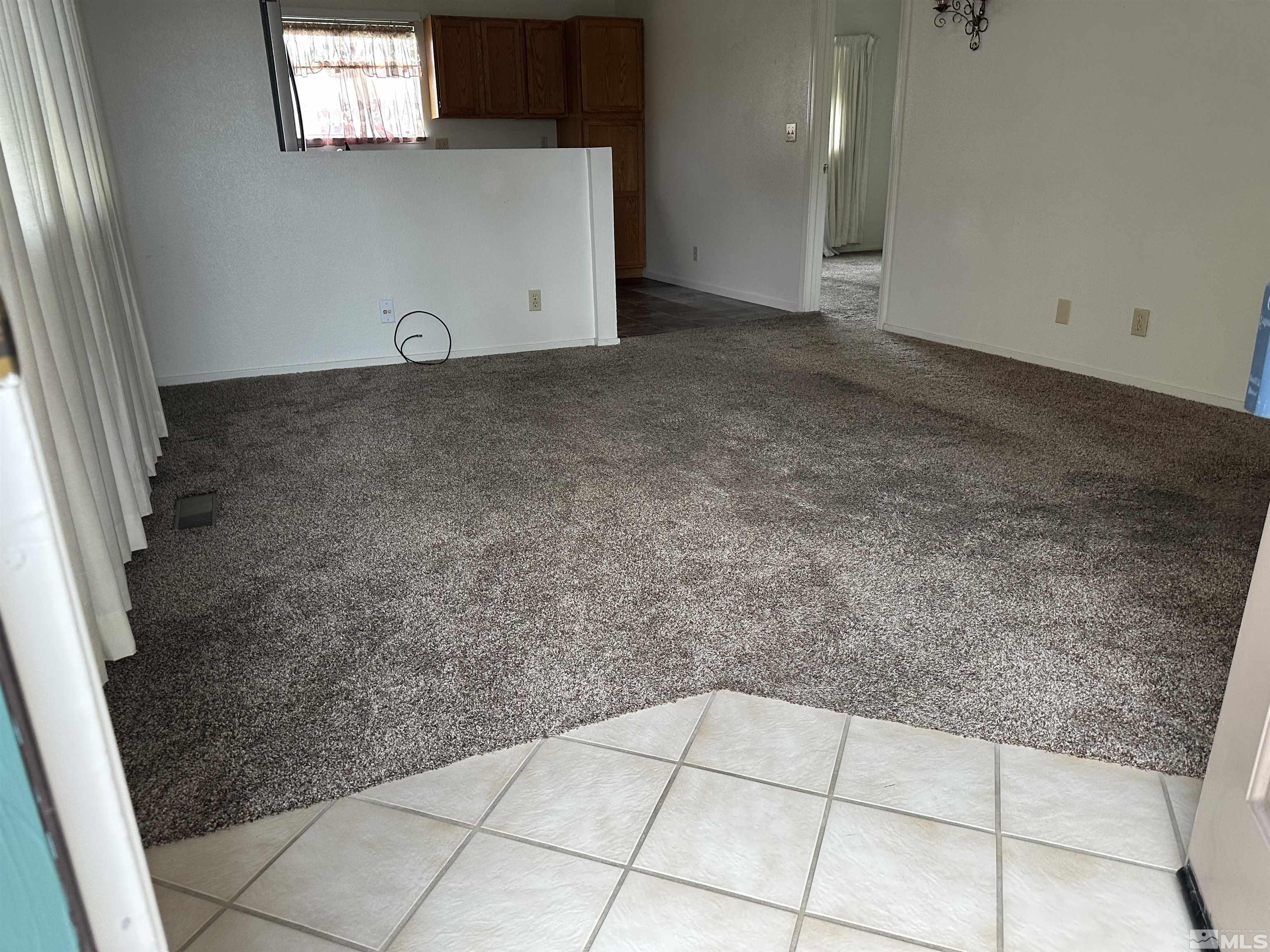 1755 Jamie Way Property Photo 7