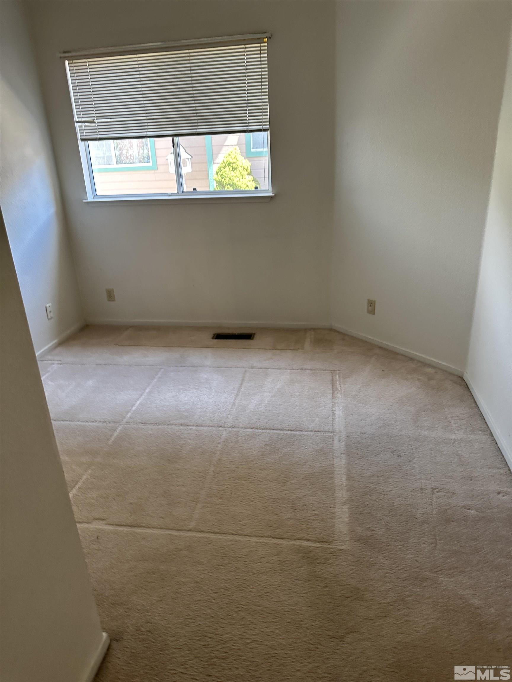 1755 Jamie Way Property Photo 11