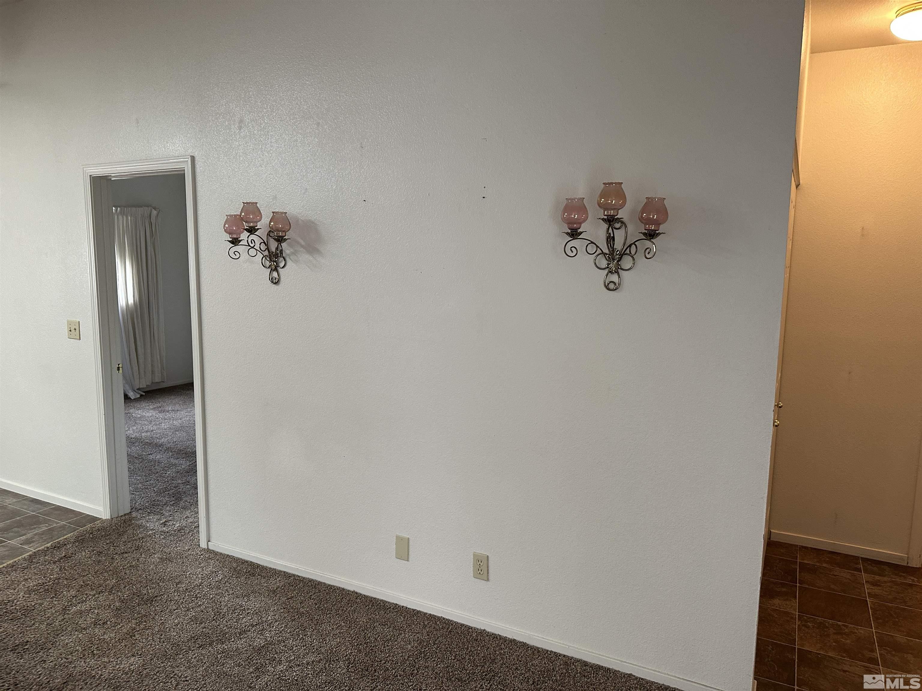 1755 Jamie Way Property Photo 24