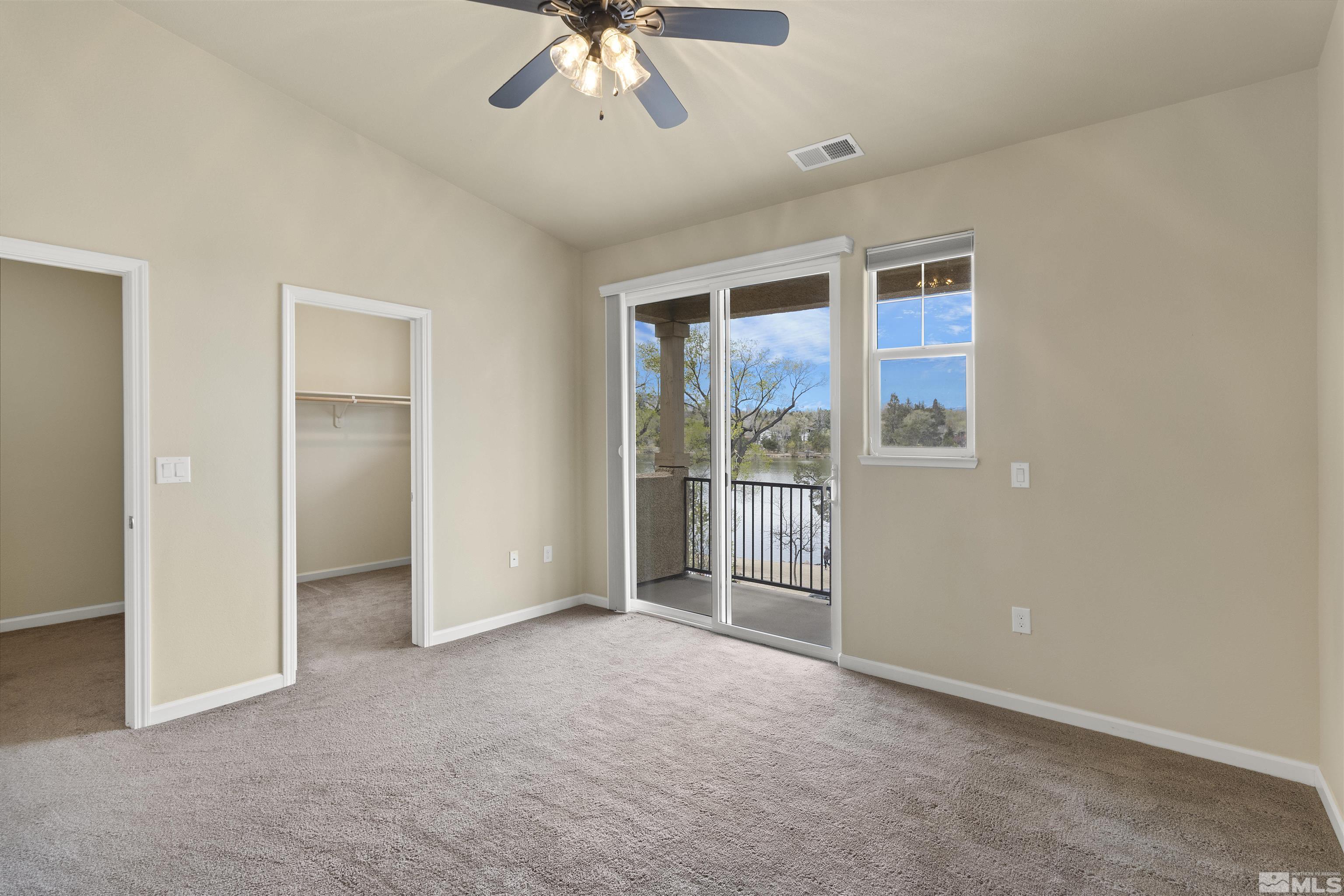 2490 Eastshore Place Property Photo 17