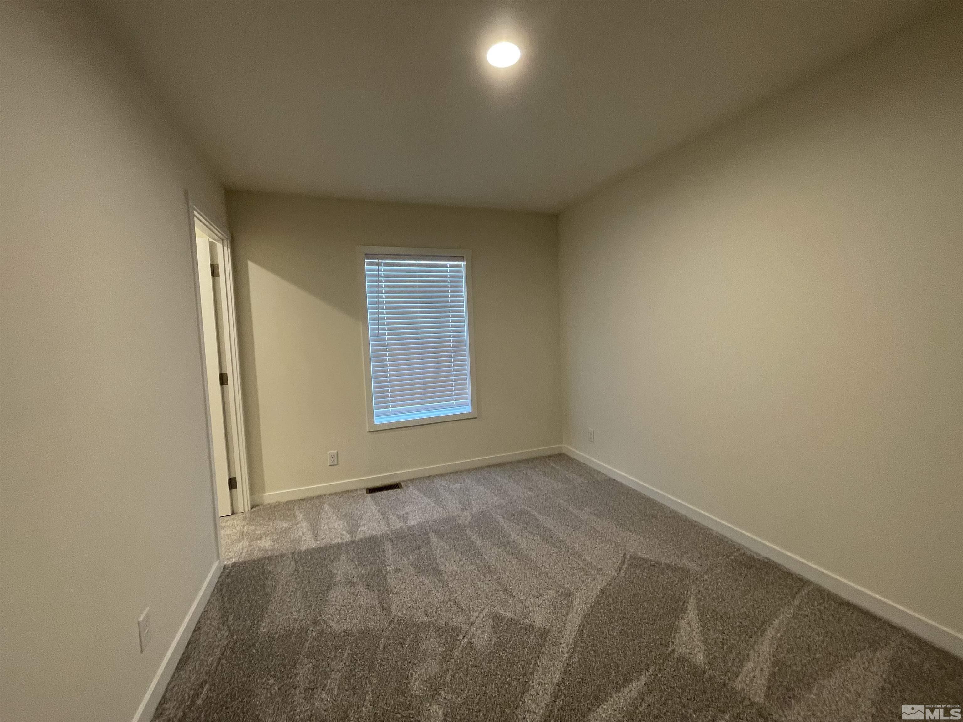 17820 Cold Springs Dr Property Photo 23