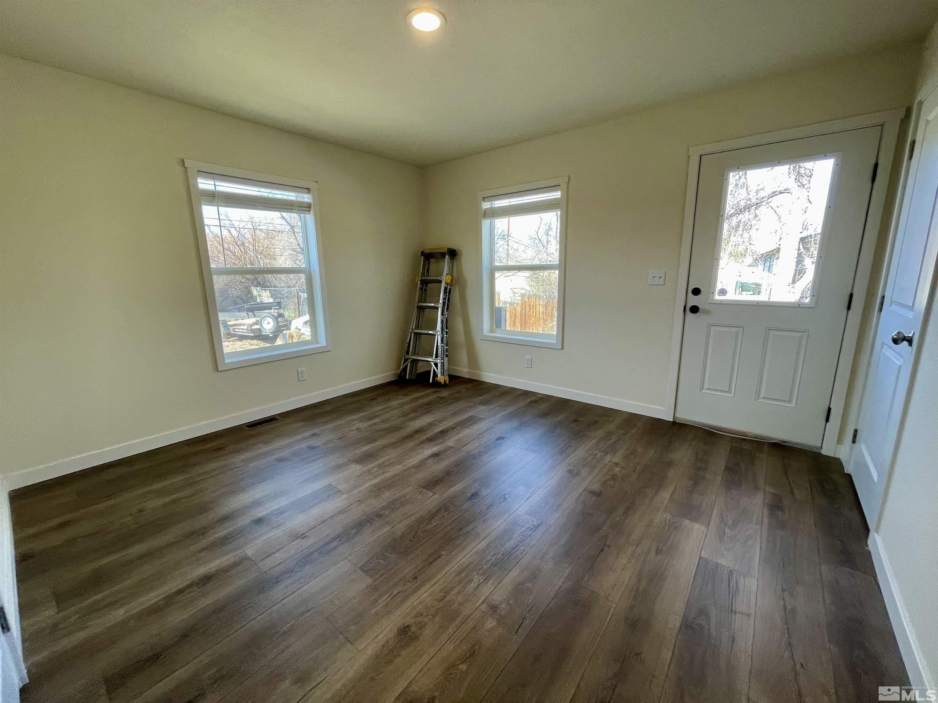 17820 Cold Springs Dr Property Photo 27