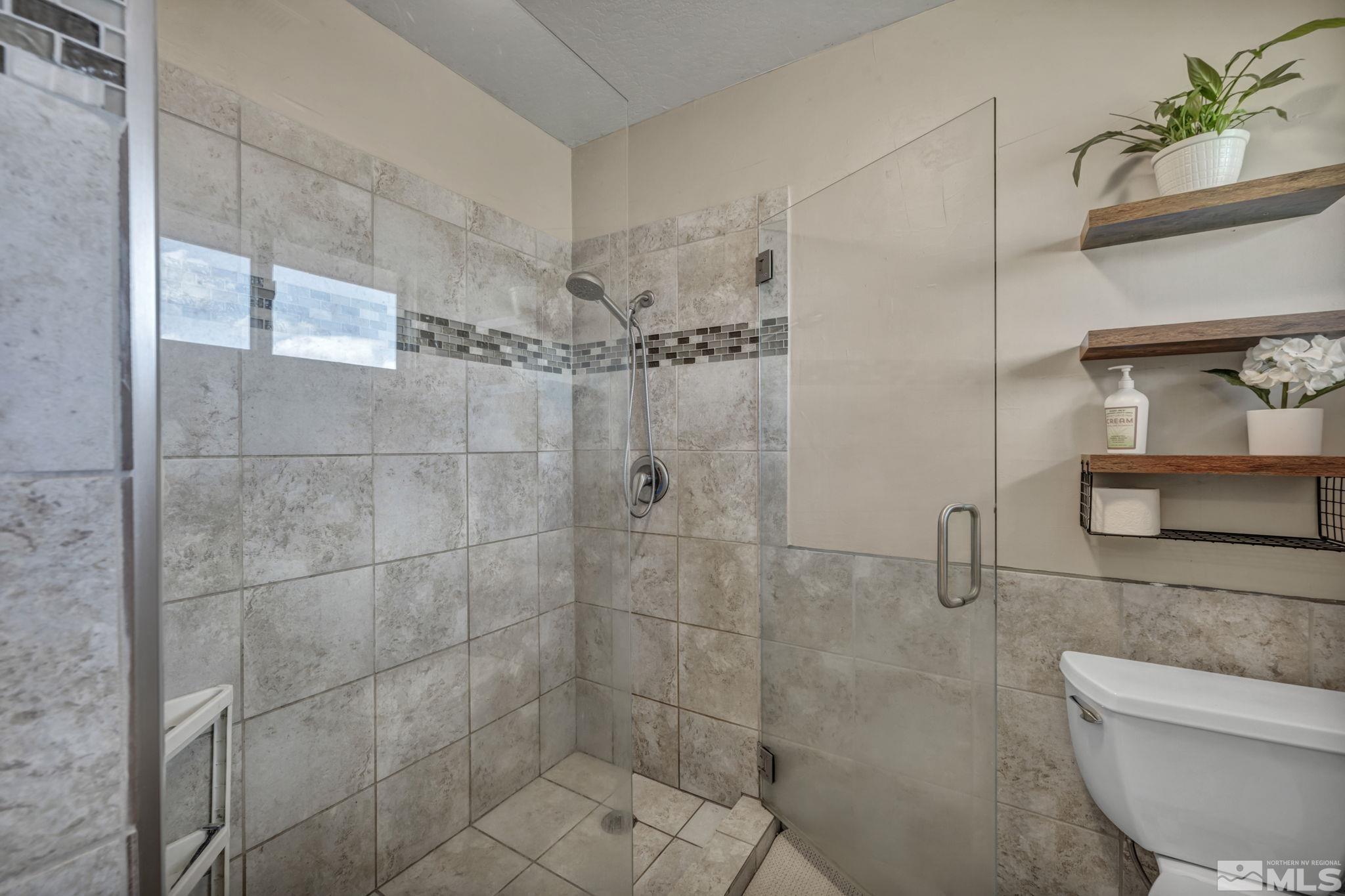 1292 Larson Ln Property Photo 34