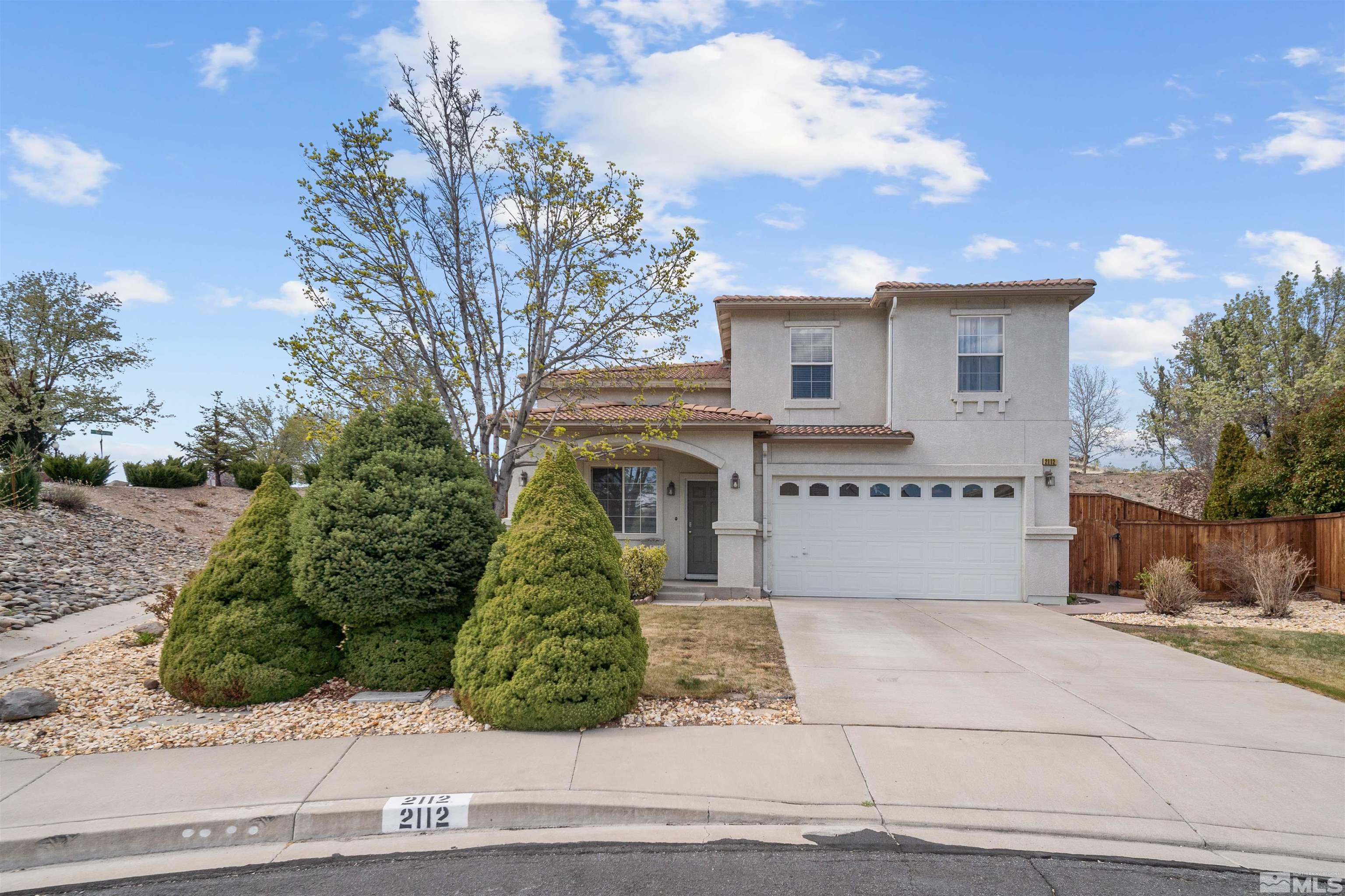 2112 Signa Court Property Photo 1