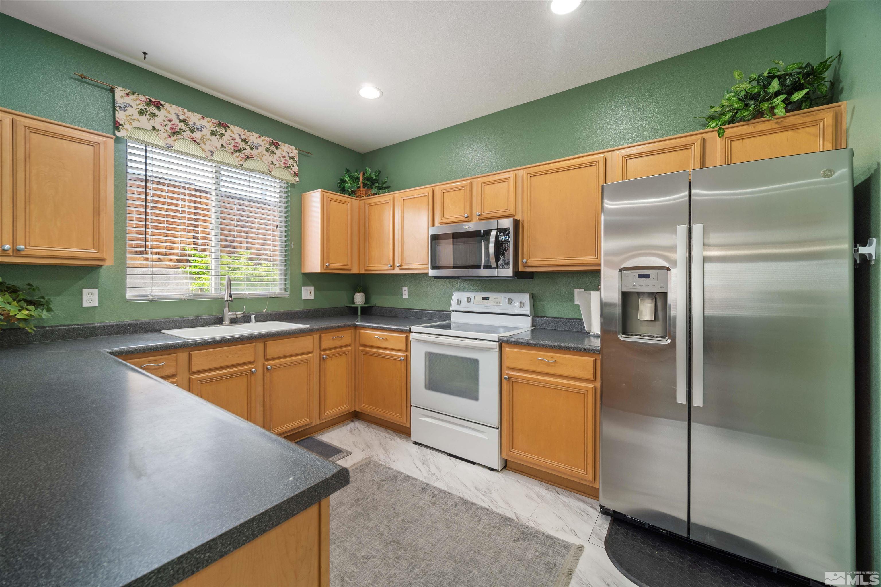 2112 Signa Court Property Photo 12