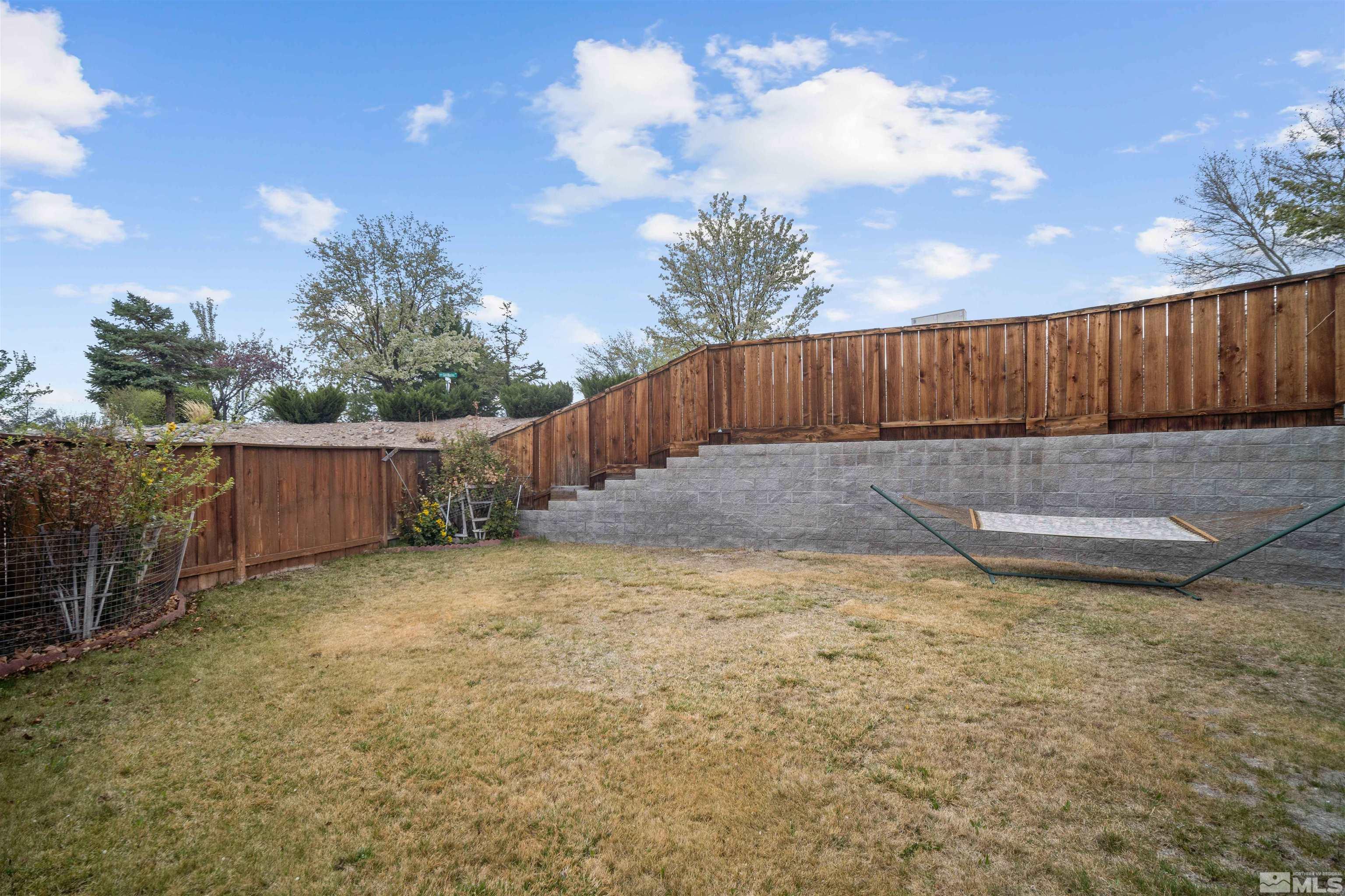 2112 Signa Court Property Photo 29