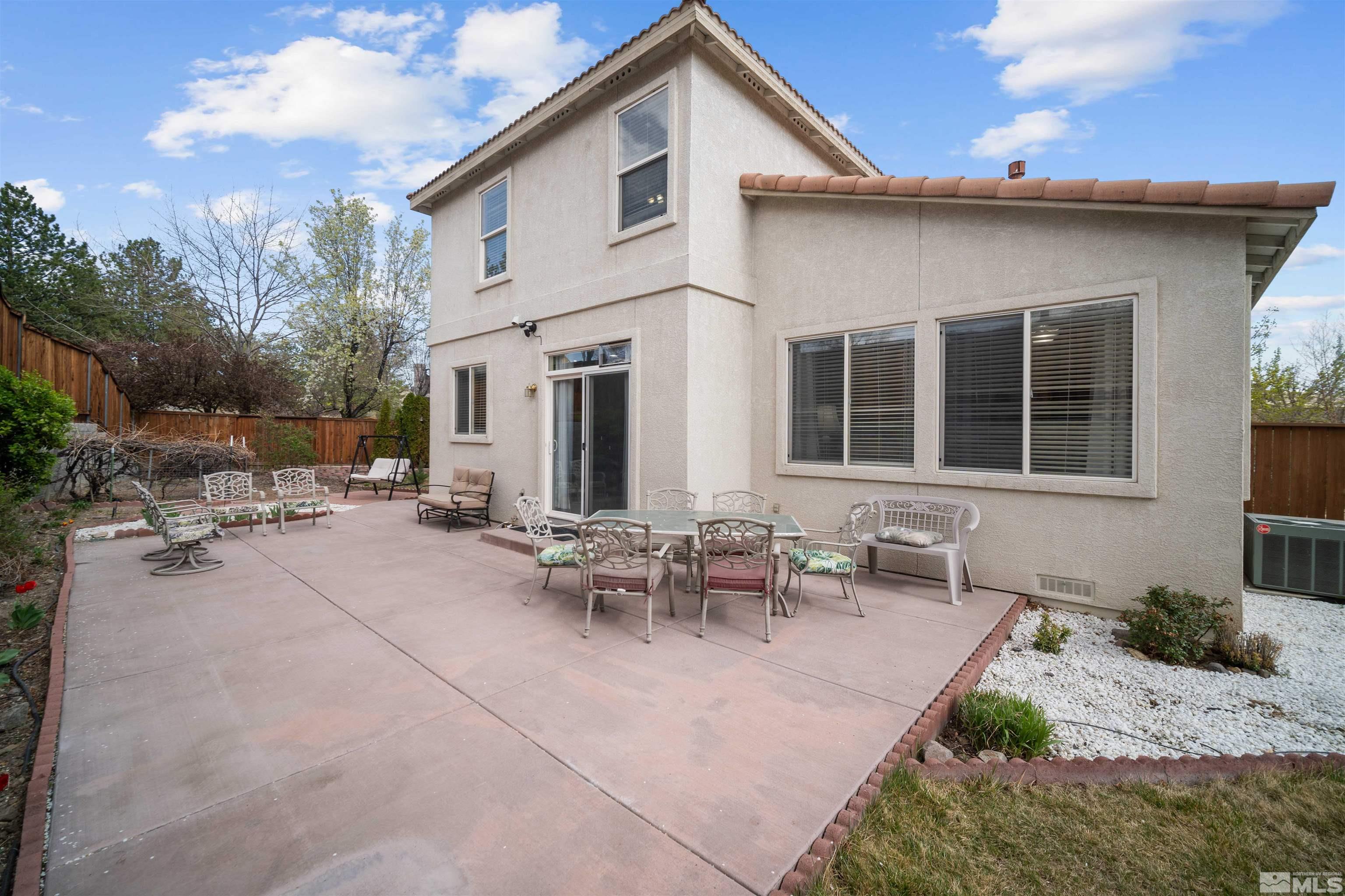 2112 Signa Court Property Photo 30